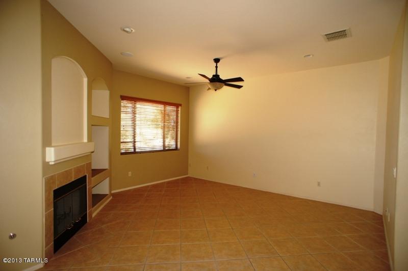 Rancho Del Lago (1-100) - Residential Lease
