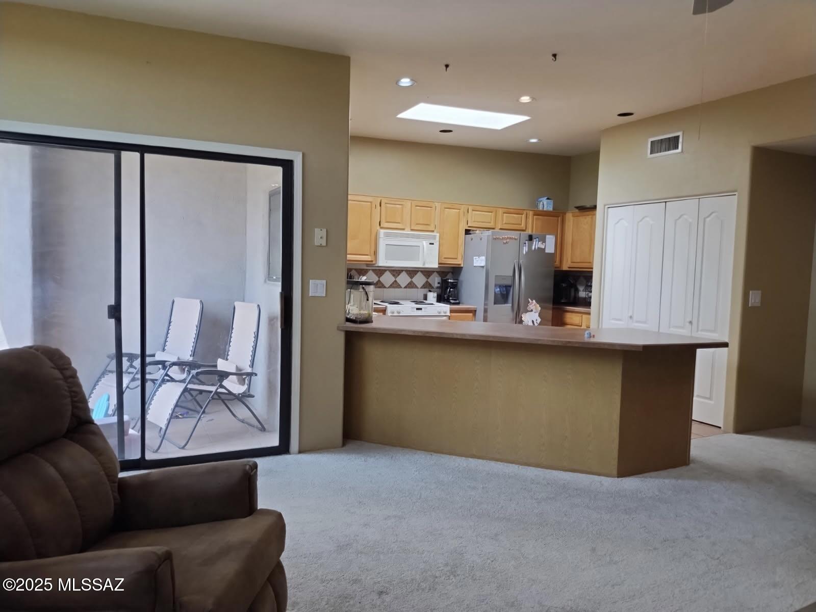 3011 W Trevi Place 201