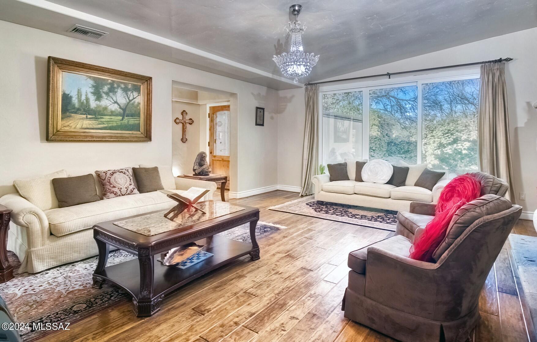 Country Club Estates NO. 1 - Residential