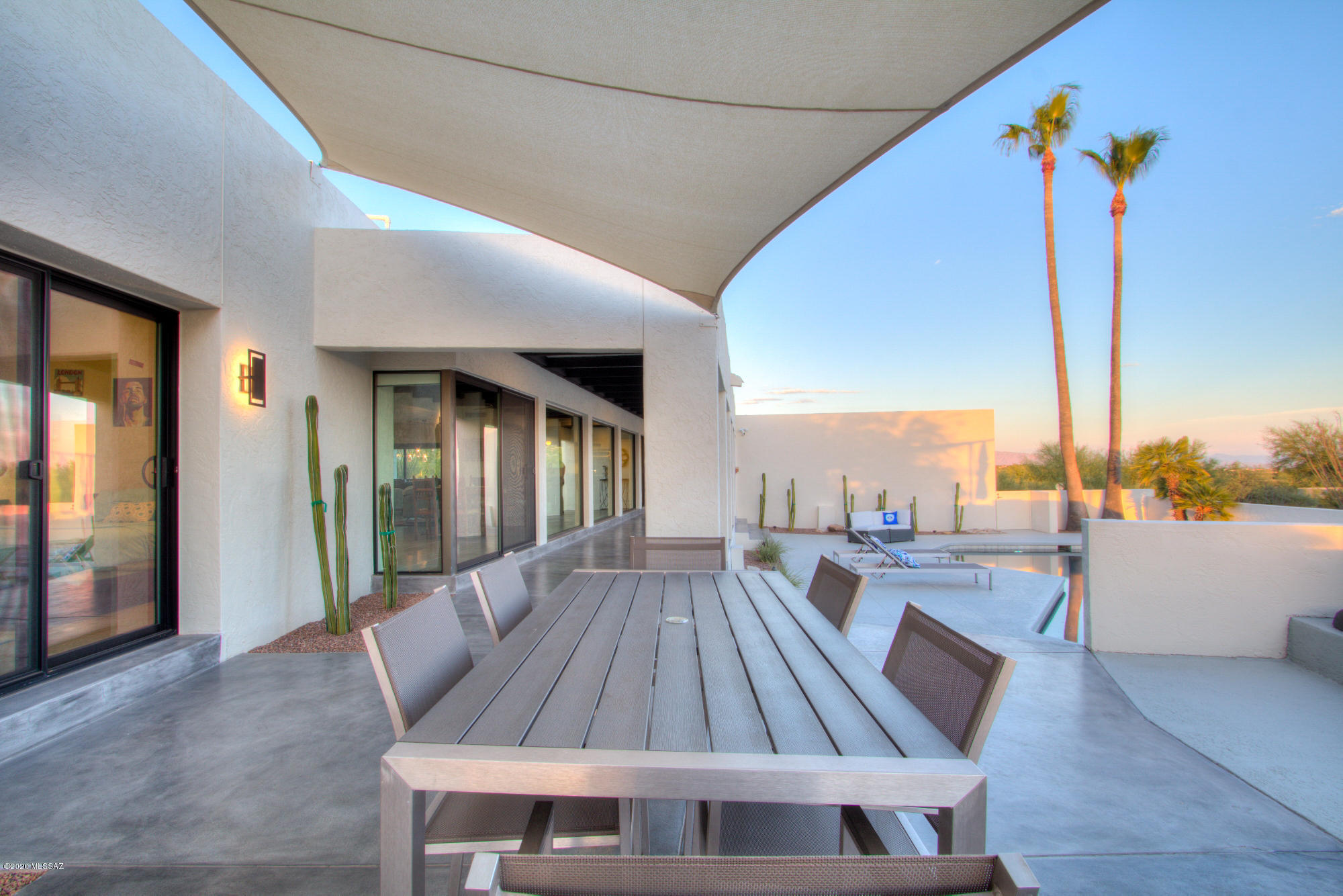 Shadow Roc (1-80) - Residential