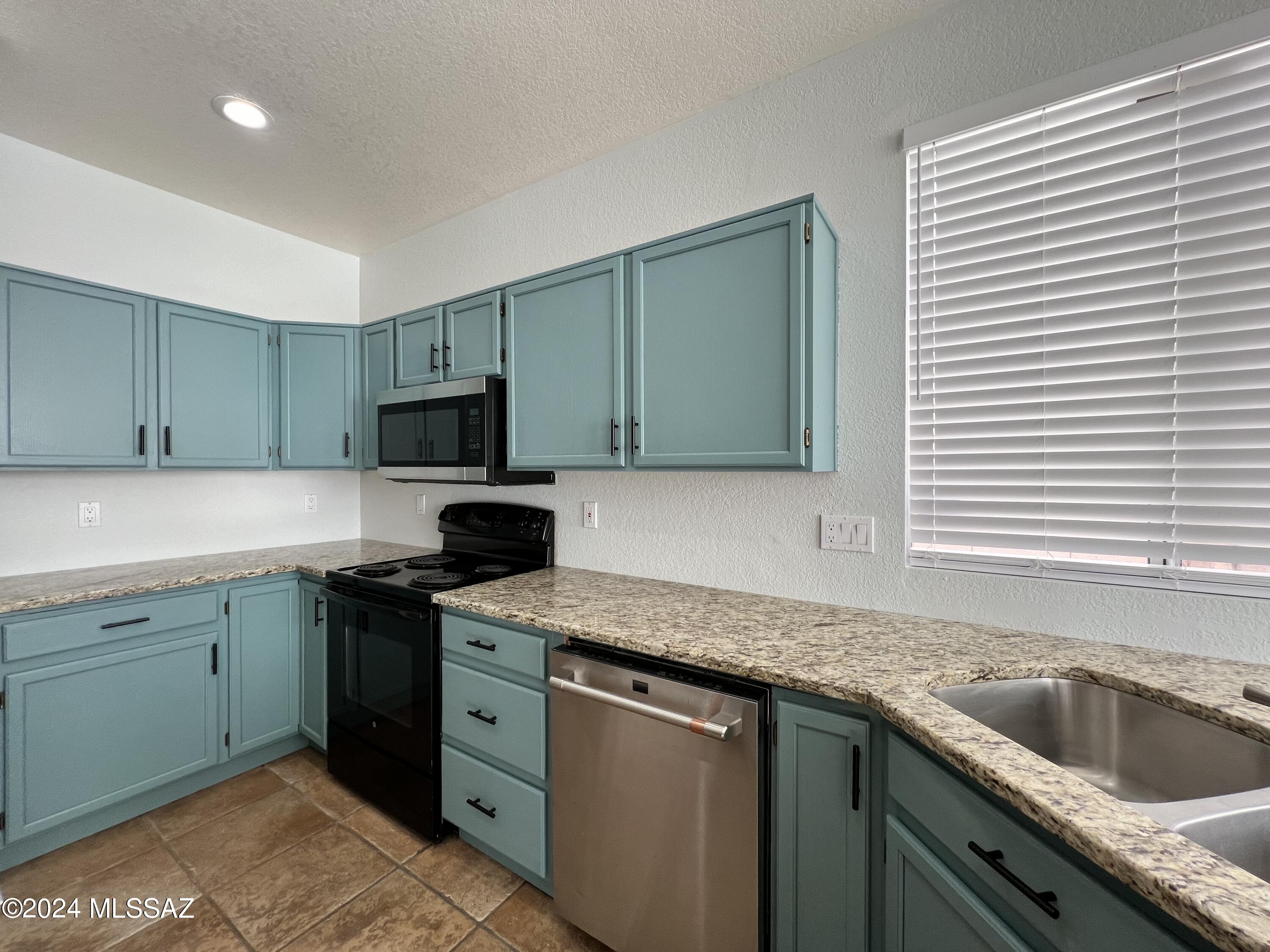 North Ranch (1-187) - Residential Lease