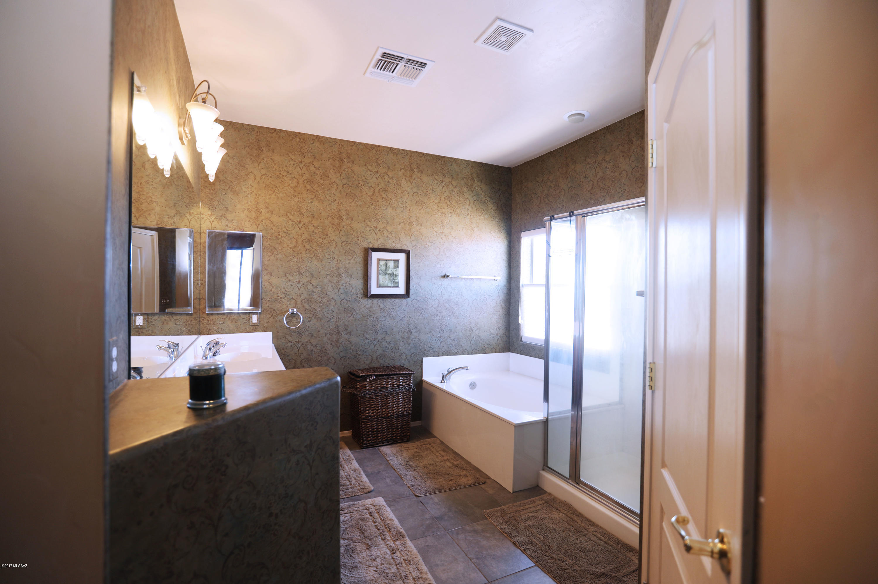 Rancho Del Lago (1-100) - Residential
