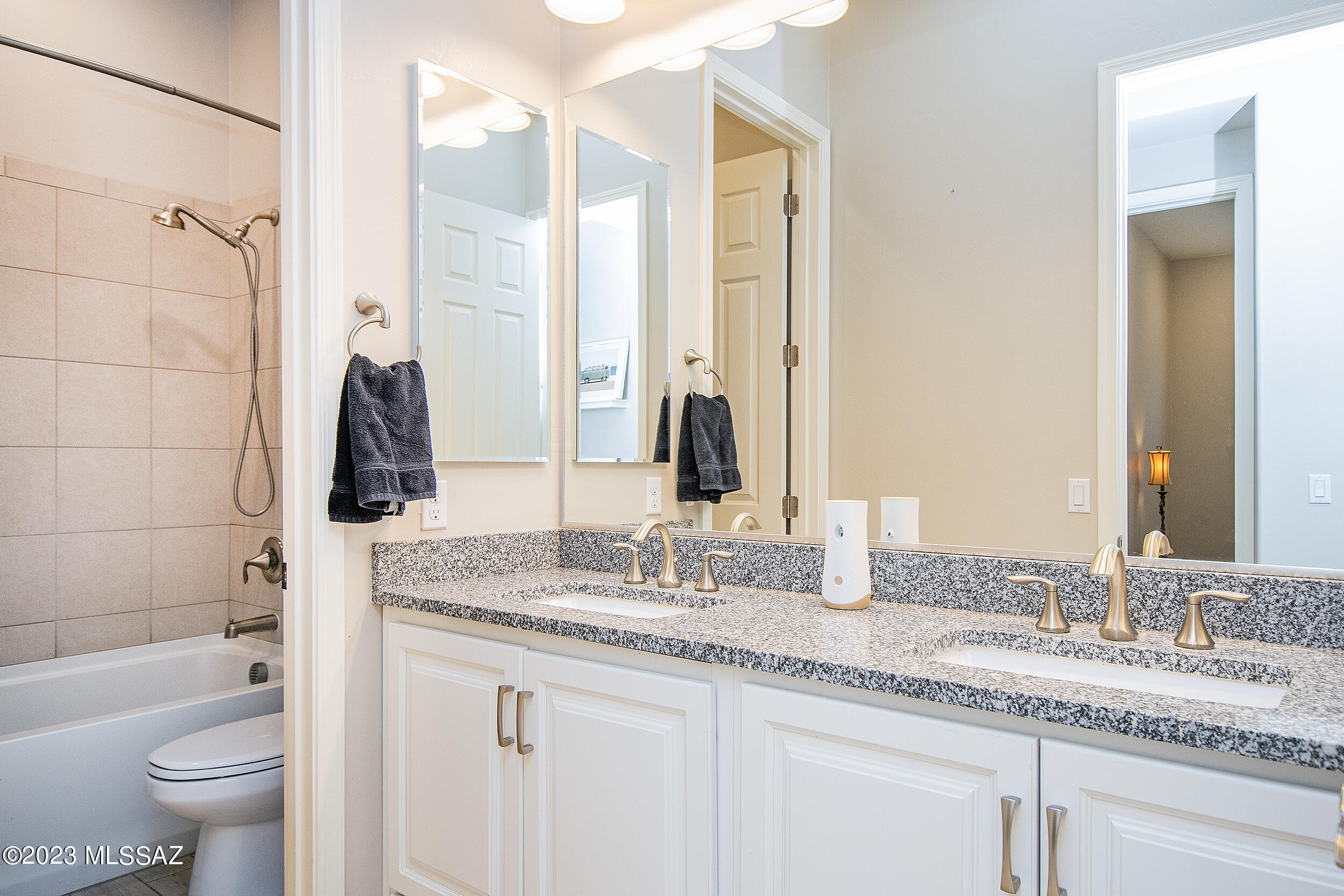 Eagles Rest SQ20152890001 - Residential