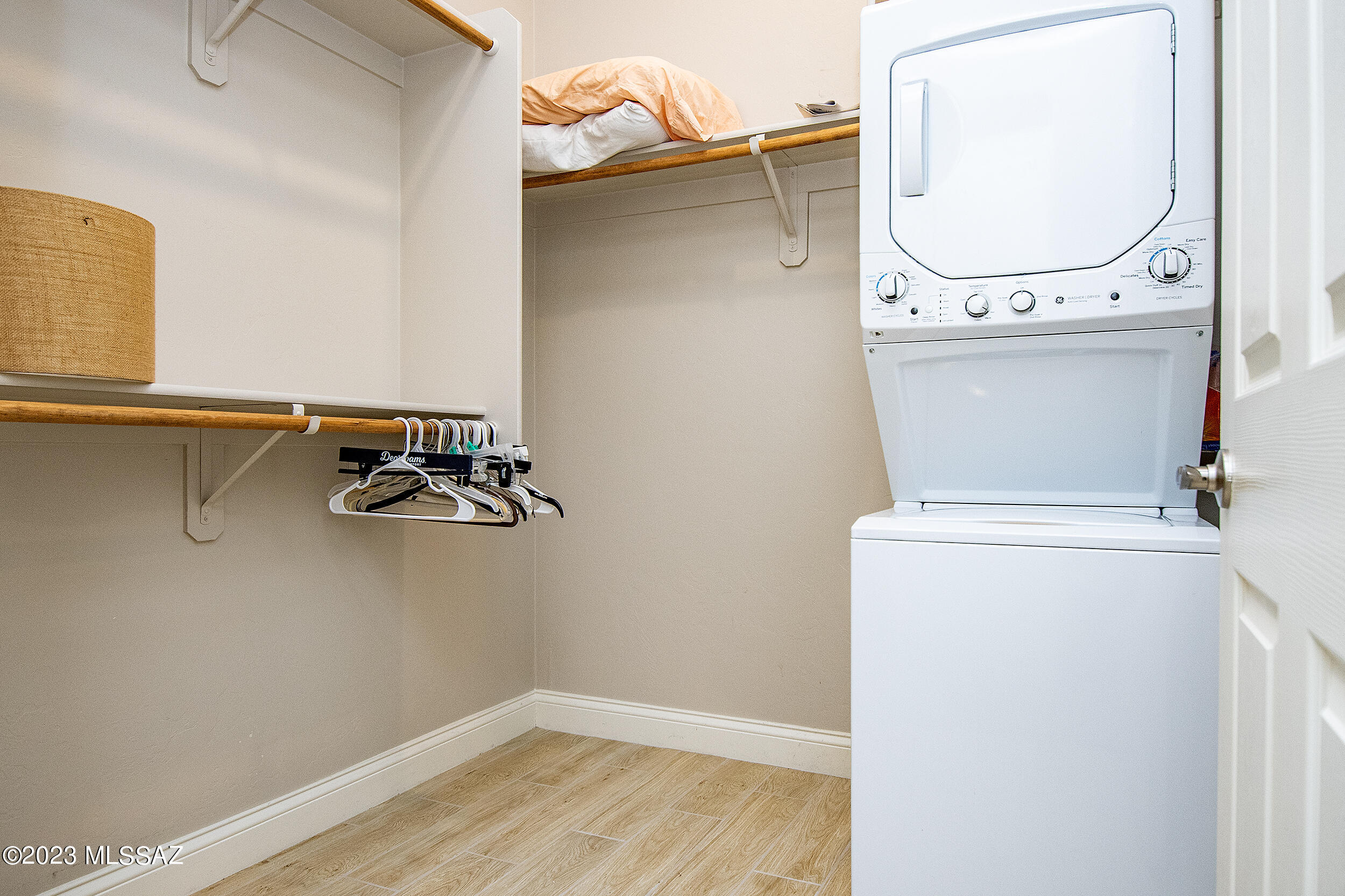 Eagles Rest SQ20152890001 - Residential