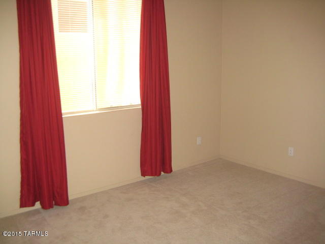 Hacienda Del Rio (1-118) - Residential Lease
