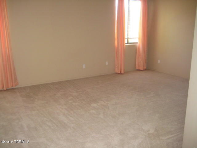 Hacienda Del Rio (1-118) - Residential Lease