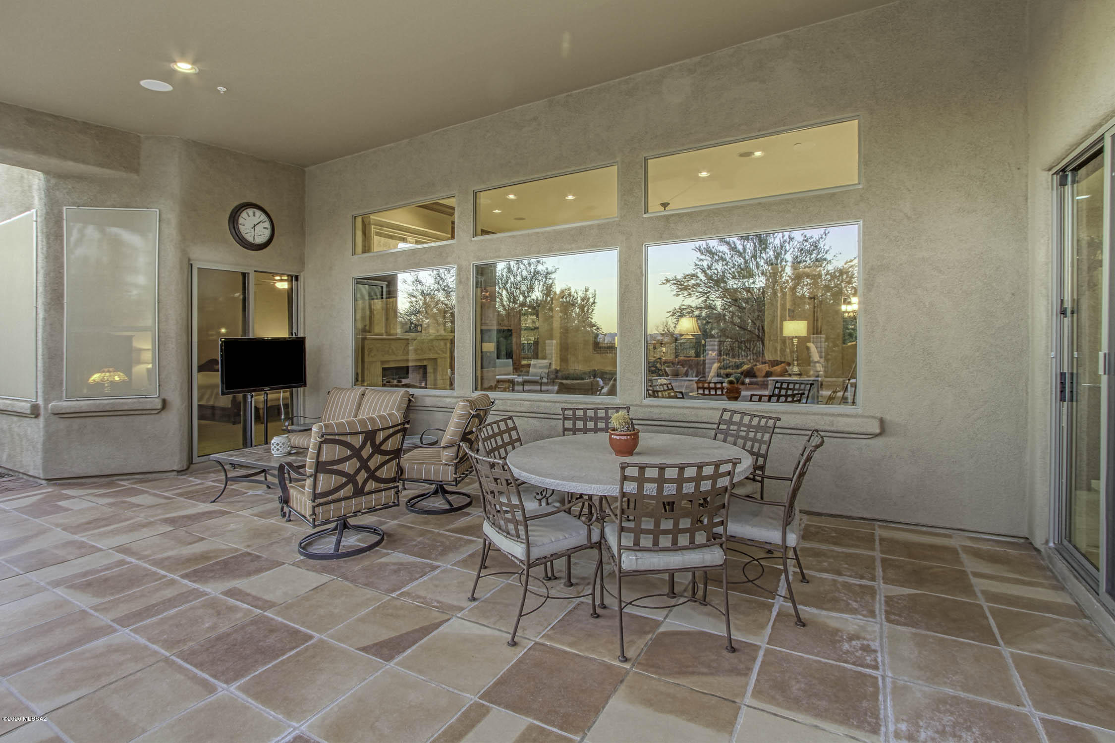 Dos Lagos at Dove Mountain (1-91) - Residential