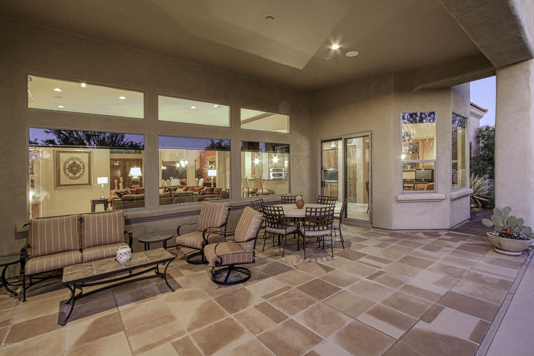 Dos Lagos at Dove Mountain (1-91) - Residential