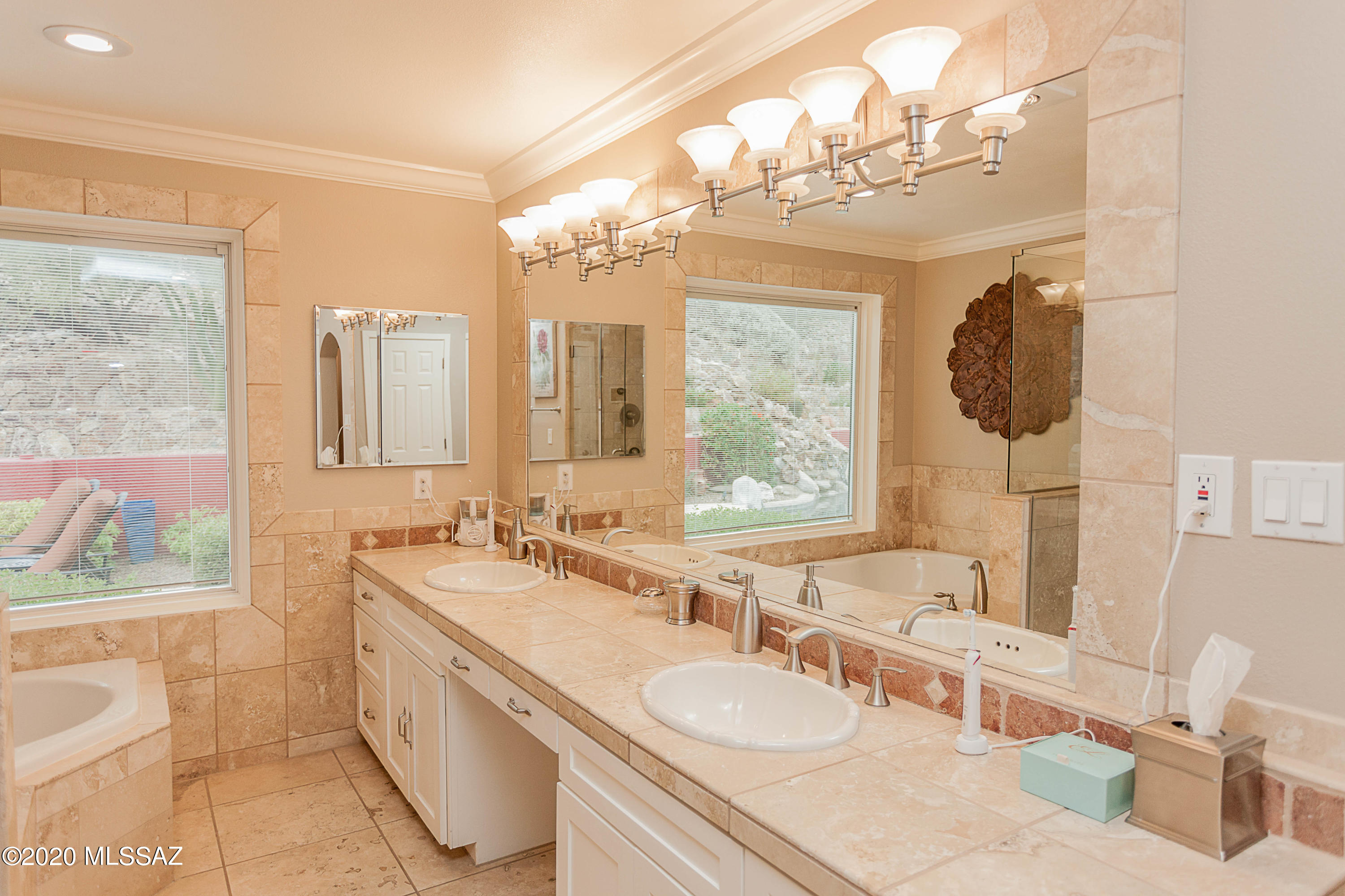 Oro Valley Estates - Residential