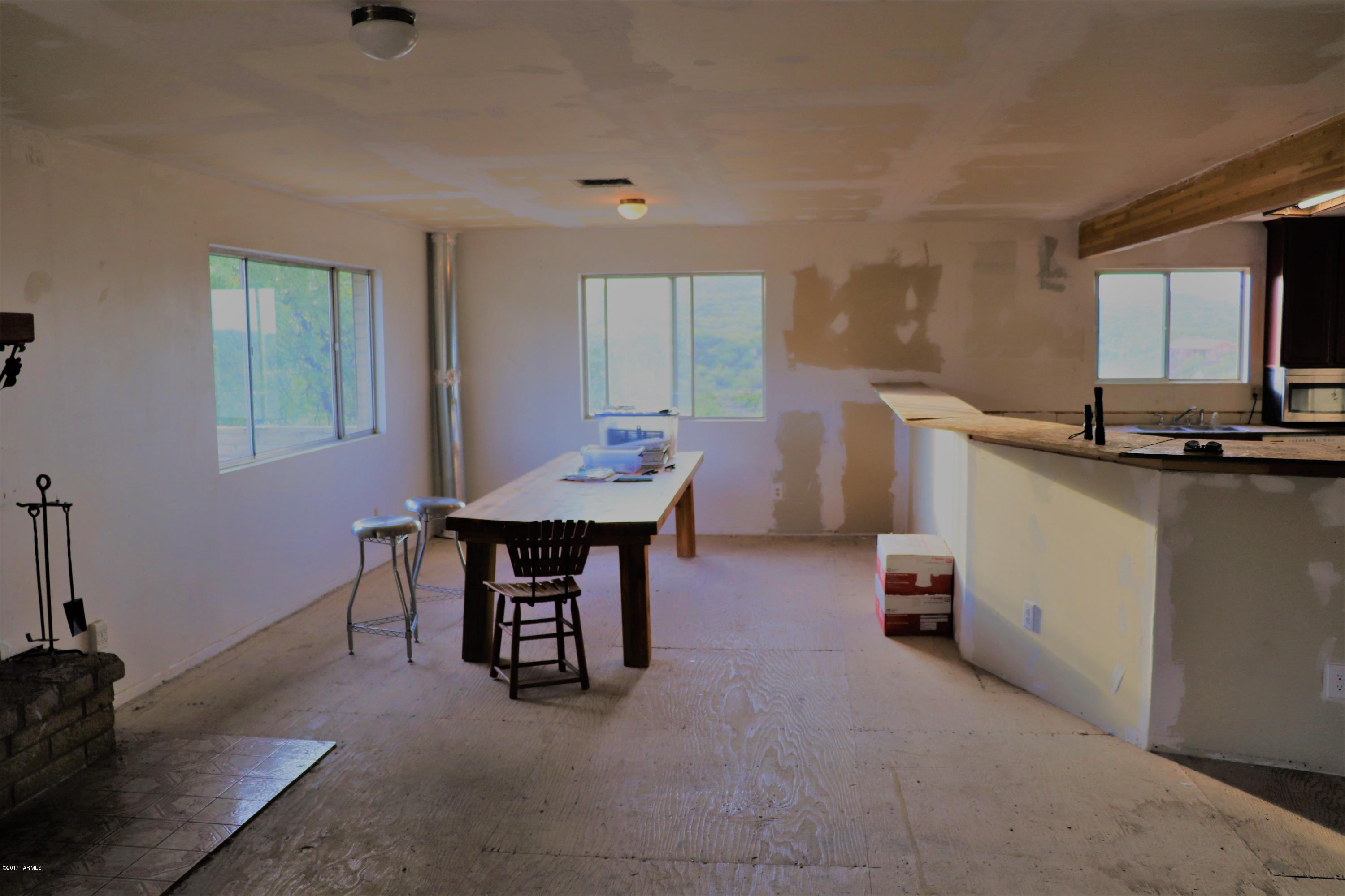Unsubdivided - Residential