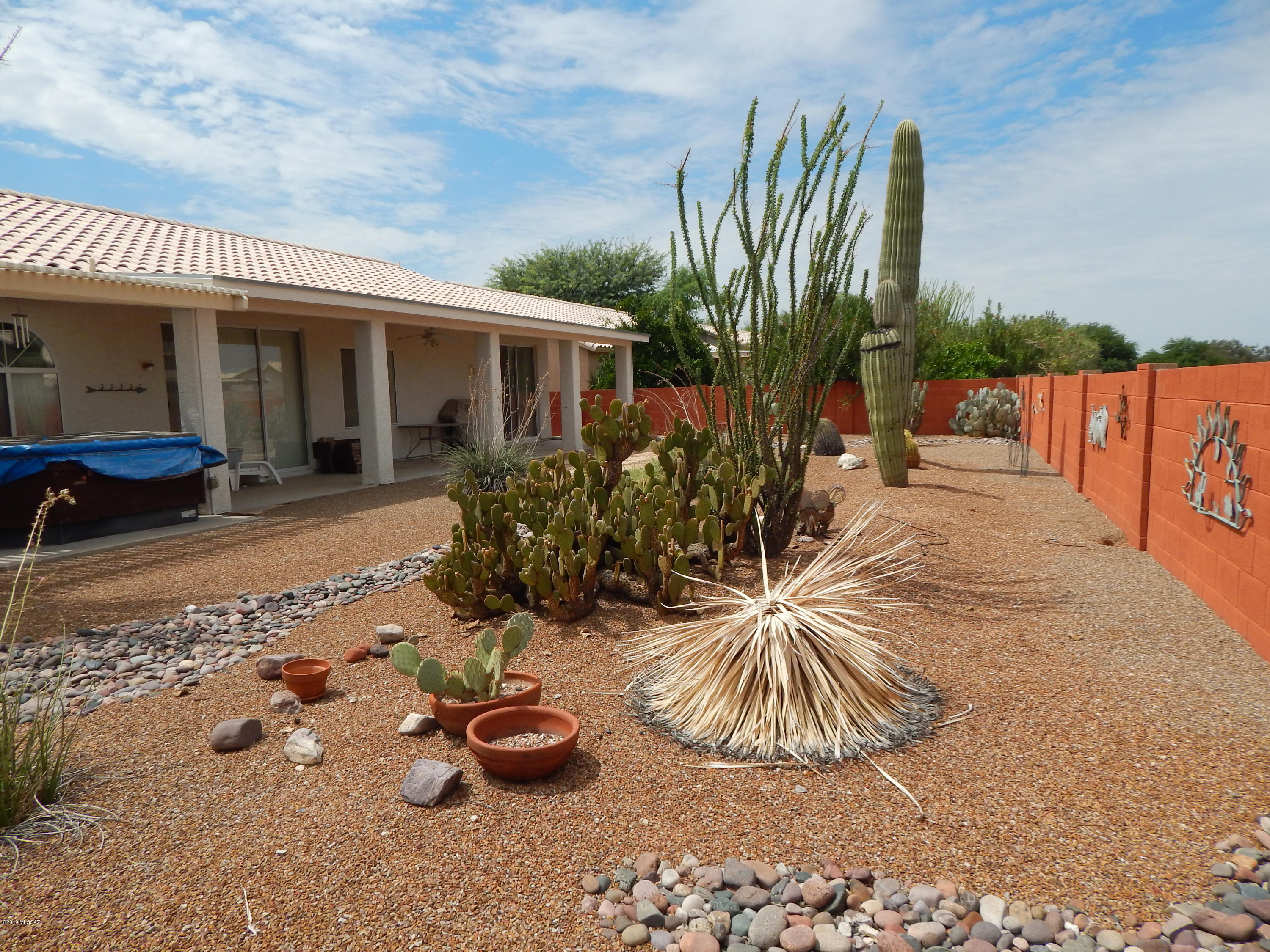 Hacienda Del Oro (1-879) - Residential