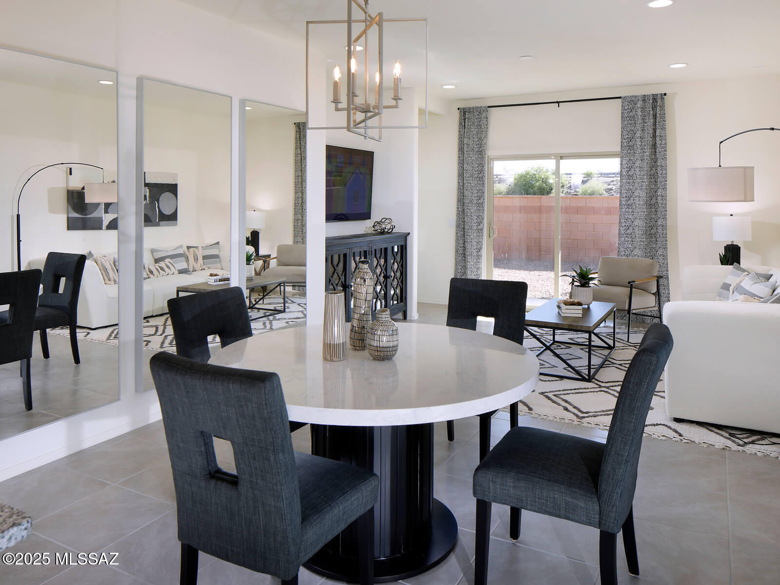 9606 N Solstice Avenue