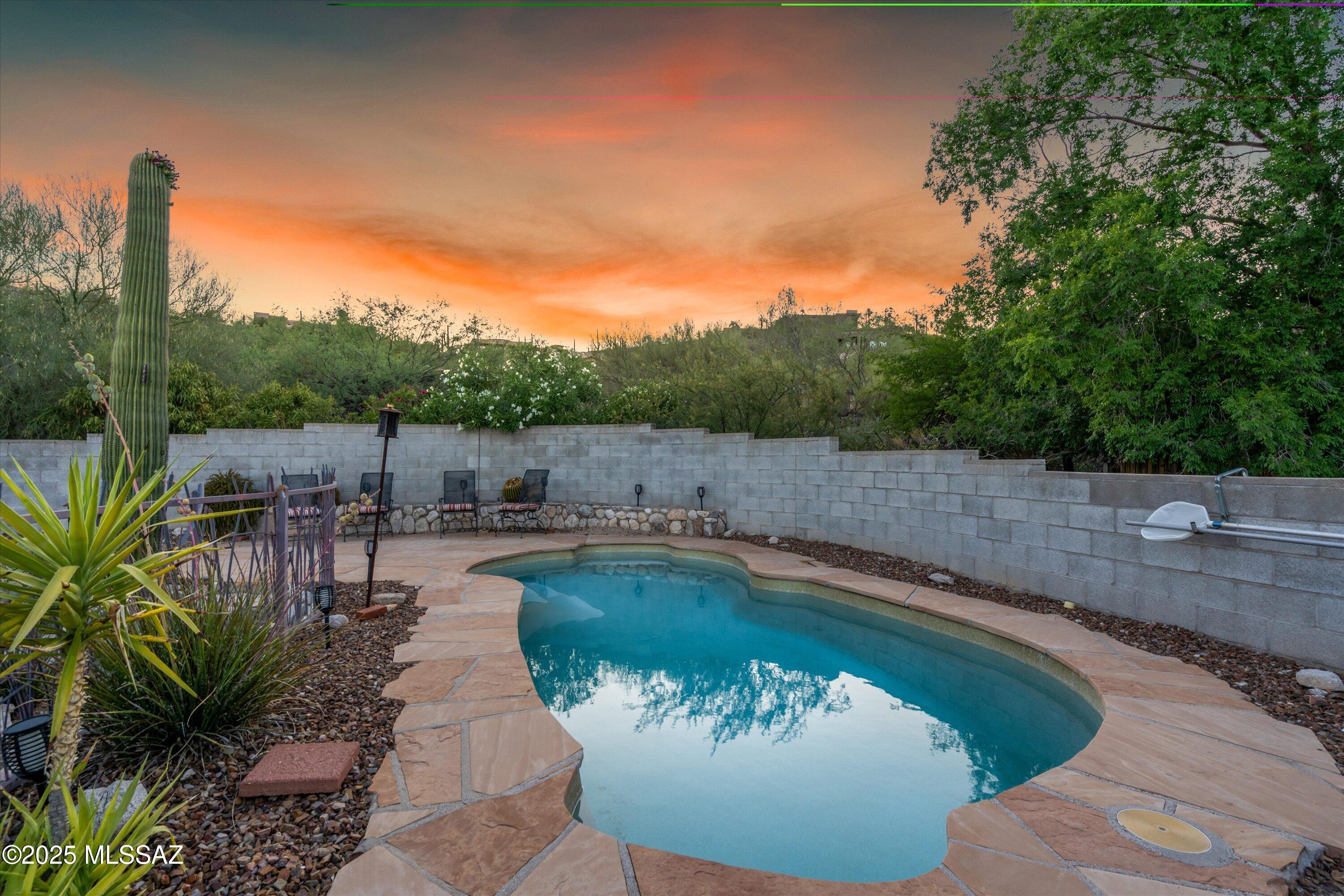 8411 E Tourmaline Drive