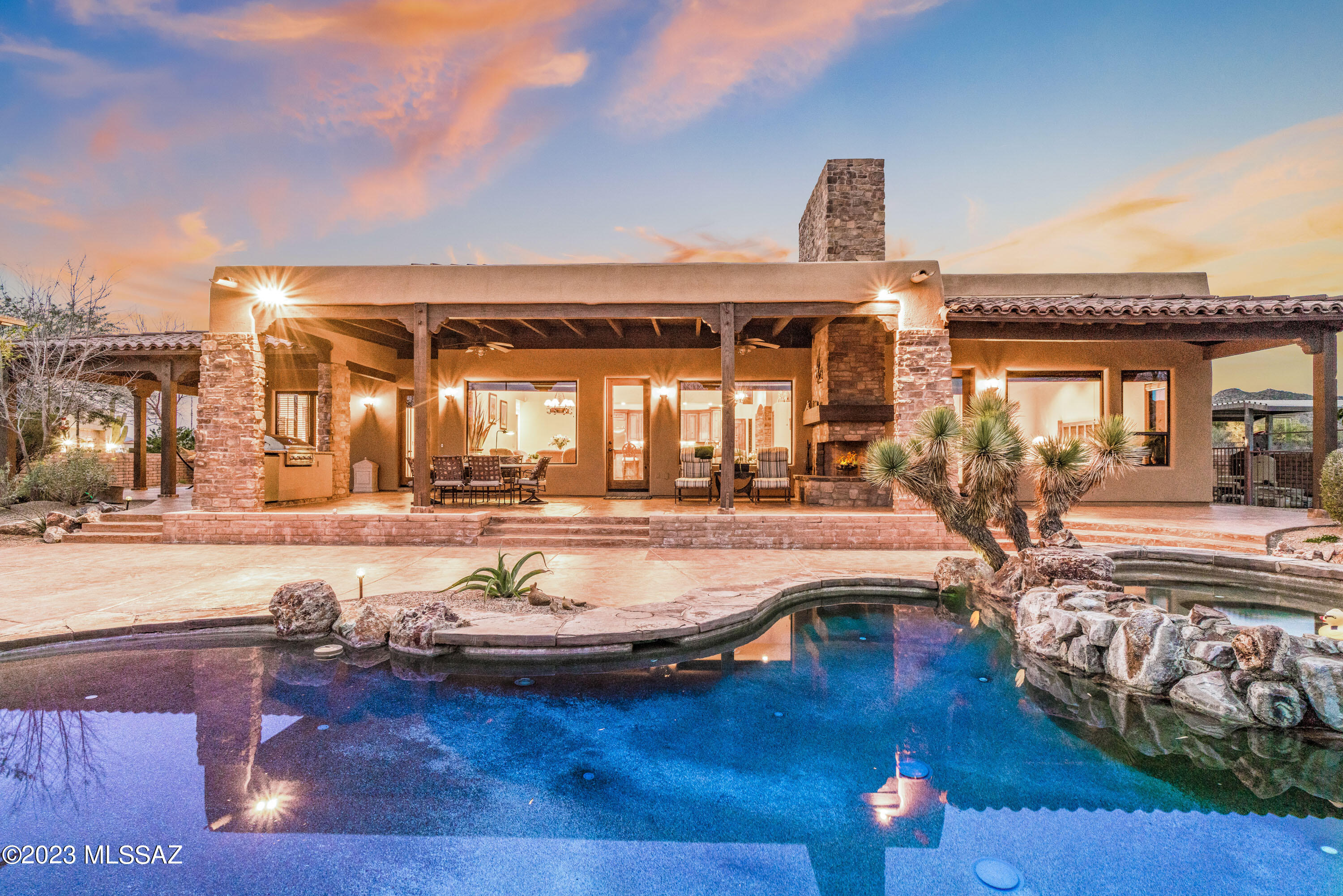 La Cholla Airpark - Residential