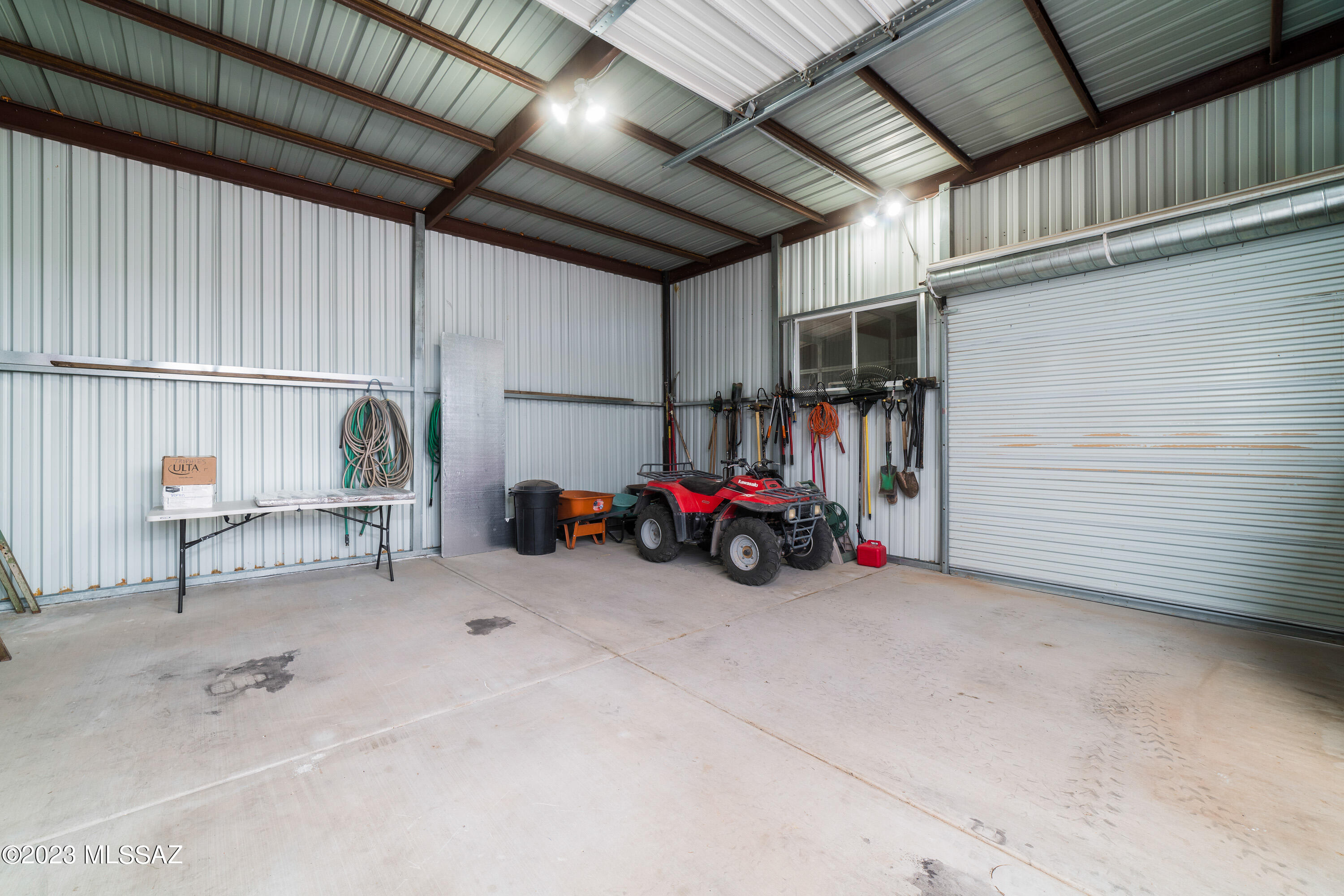 La Cholla Airpark - Residential