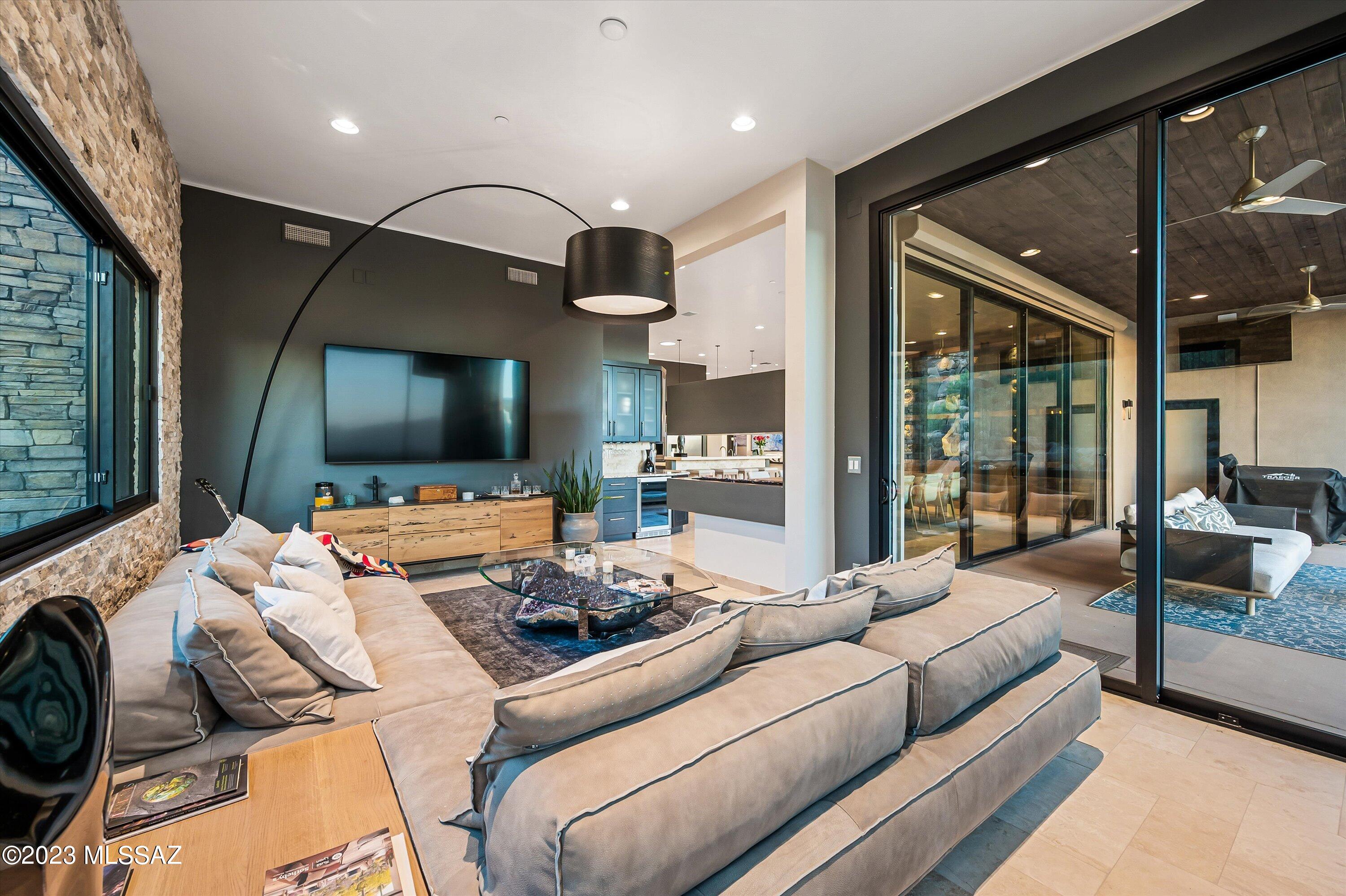 Stone Canyon II - Residential