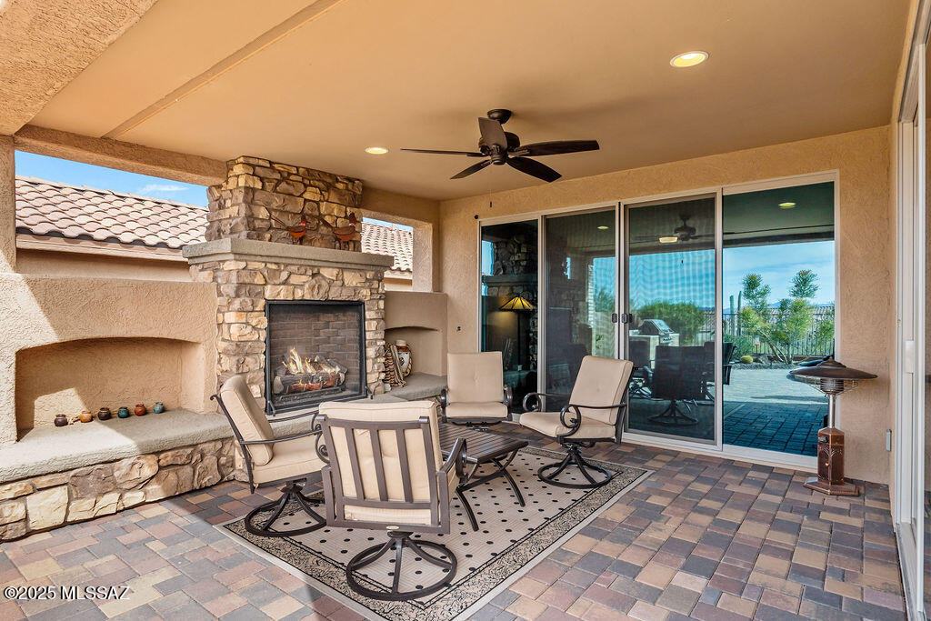 Del Webb At Dove Mountain SQ20131930189 - Residential