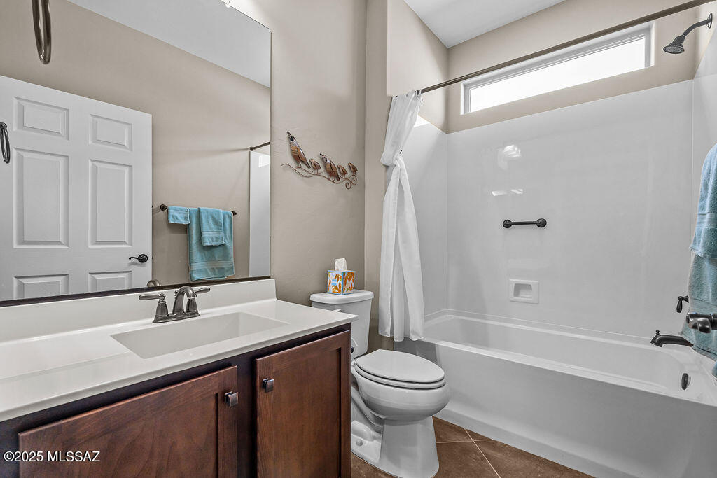 Del Webb At Dove Mountain SQ20131930189 - Residential