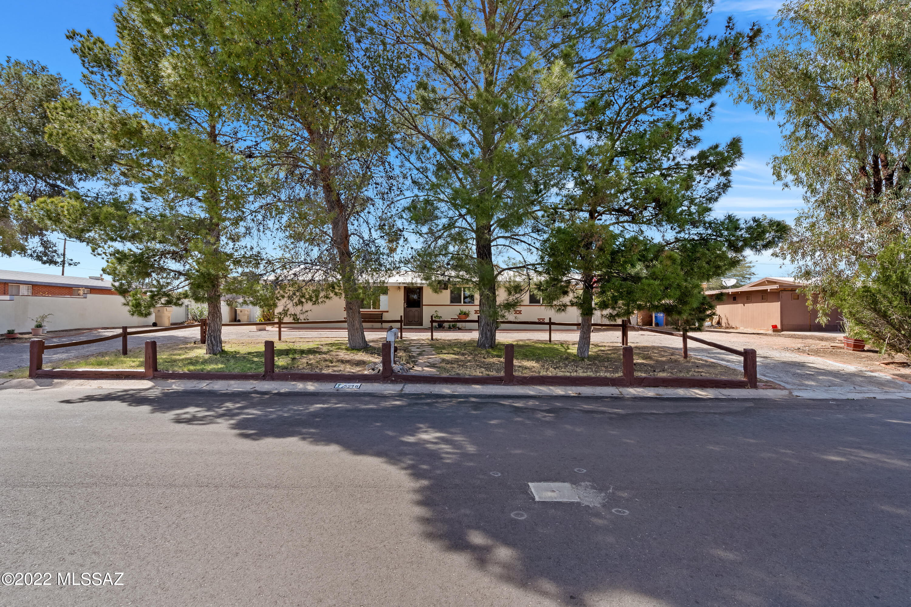 Manzanita Manor Bk(1,2,3,4) - Residential
