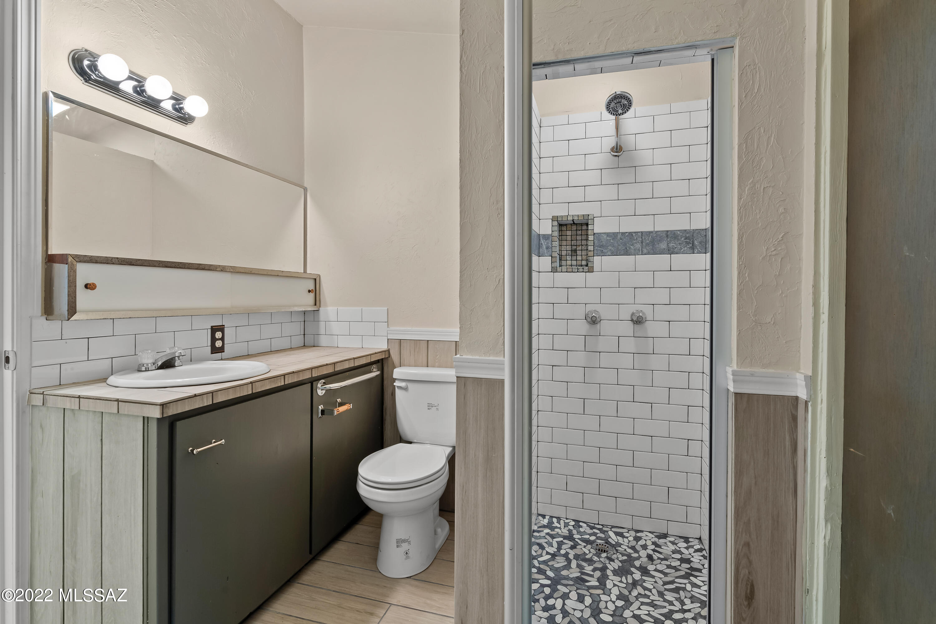 Manzanita Manor Bk(1,2,3,4) - Residential