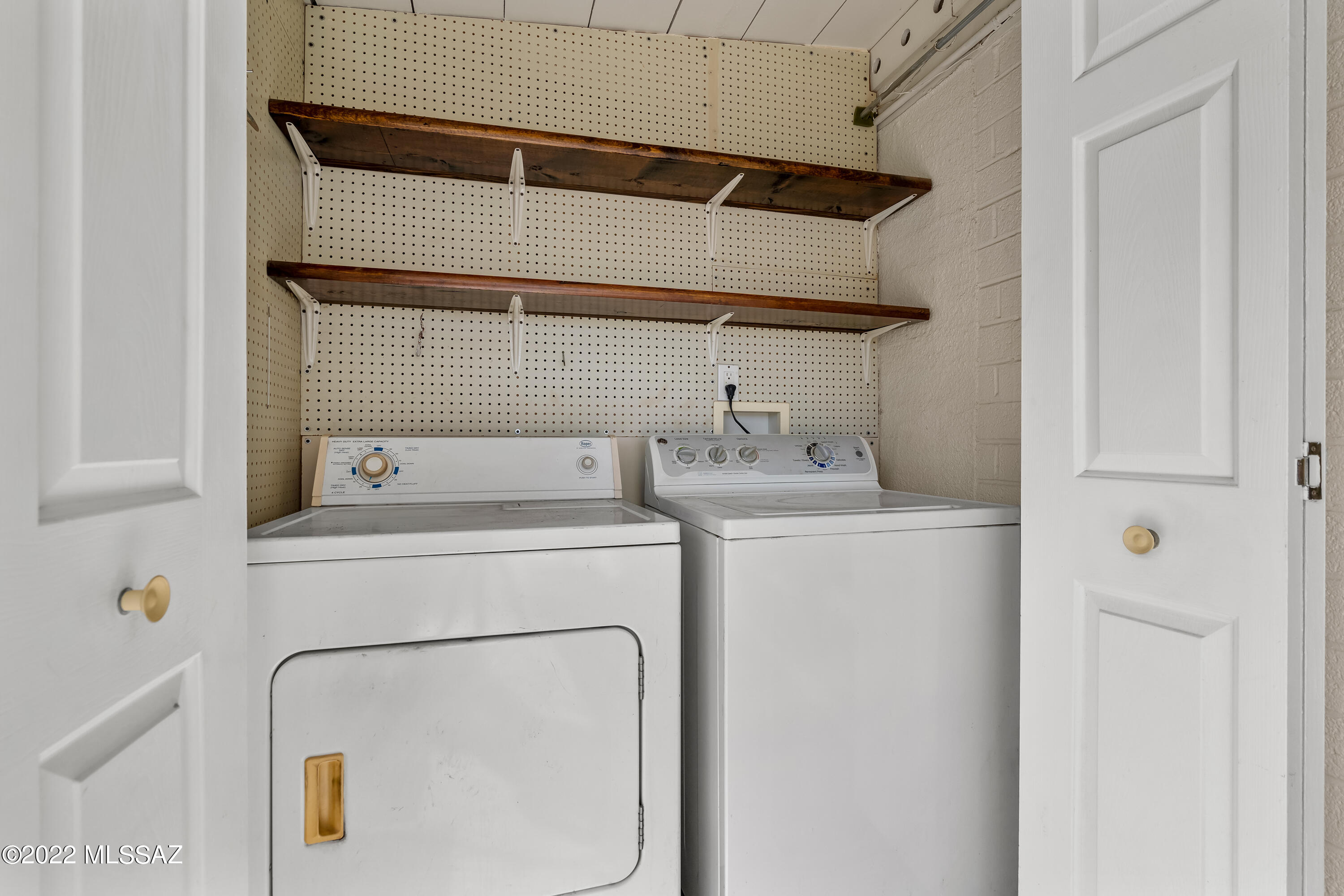 Manzanita Manor Bk(1,2,3,4) - Residential