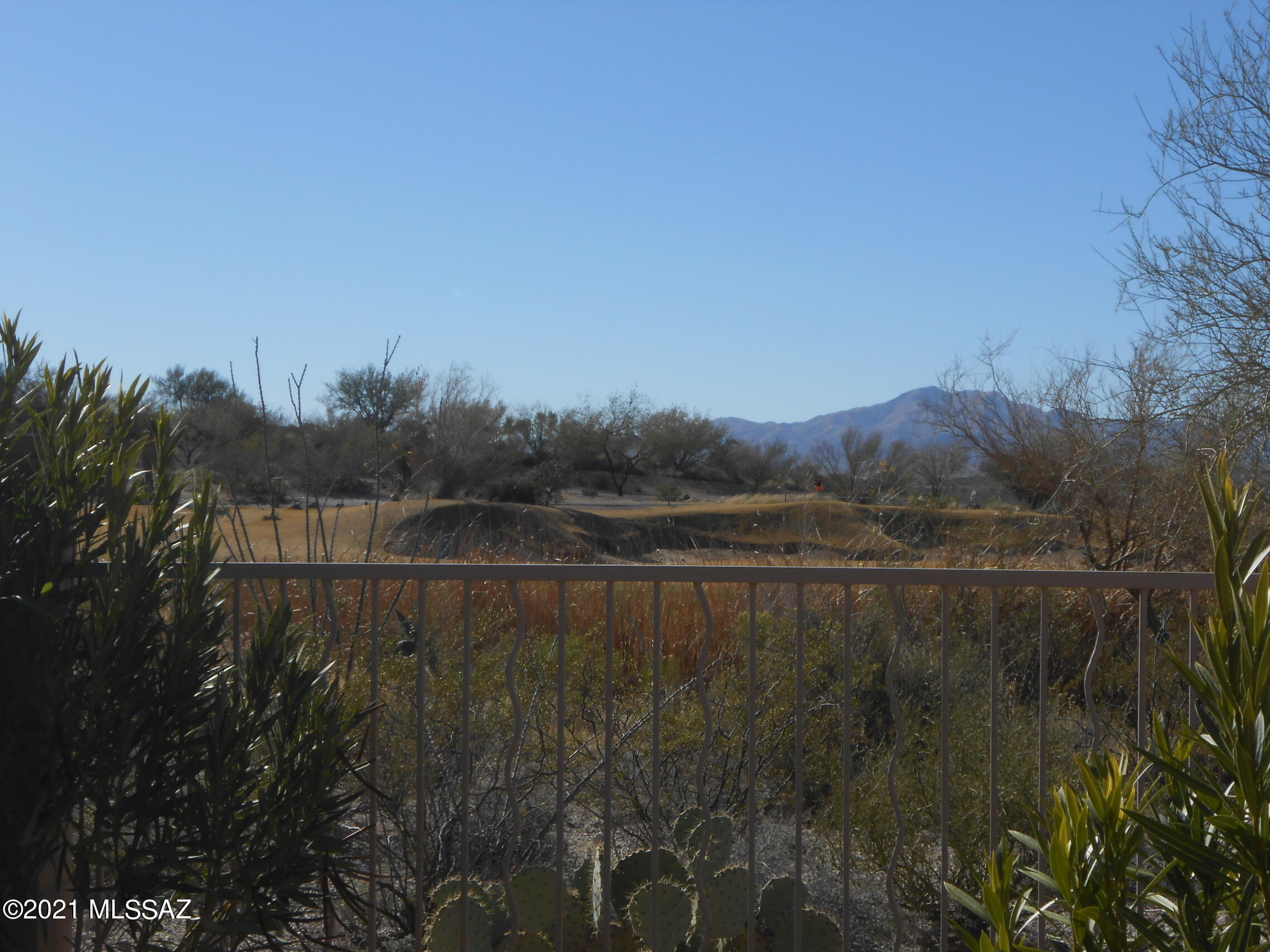 Rancho Del Lago (389-465) - Residential Lease
