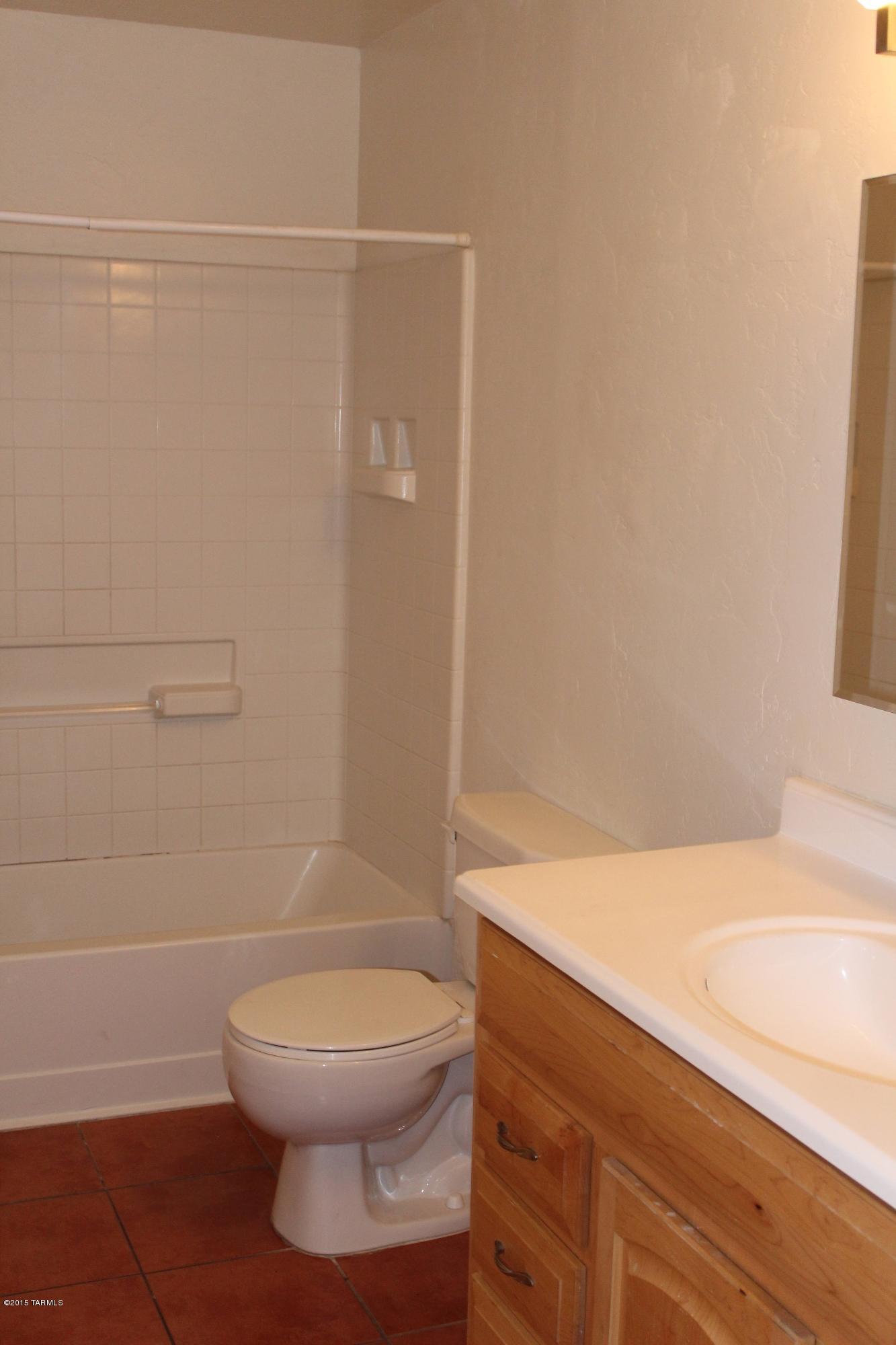 Sierra Madre Condos - Residential Lease
