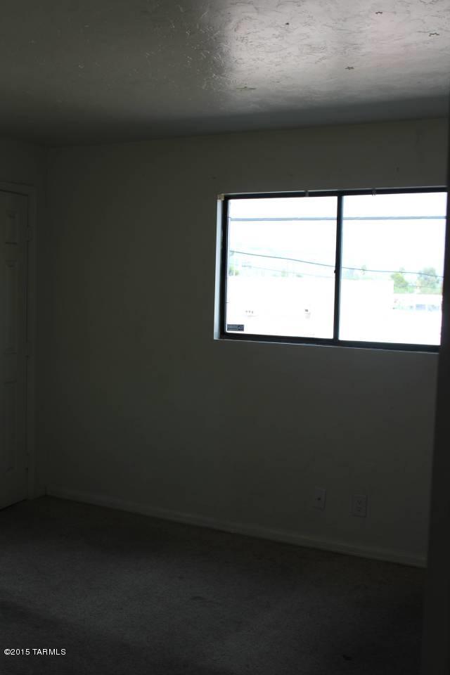 Sierra Madre Condos - Residential Lease