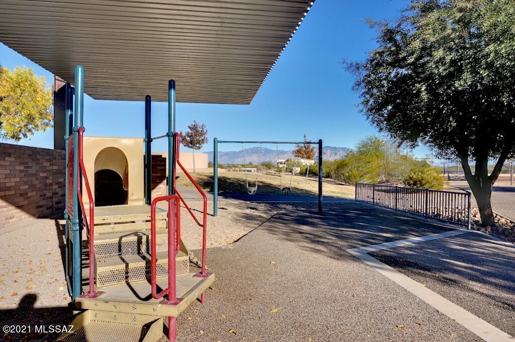 Stoneridge (1-71) - Residential
