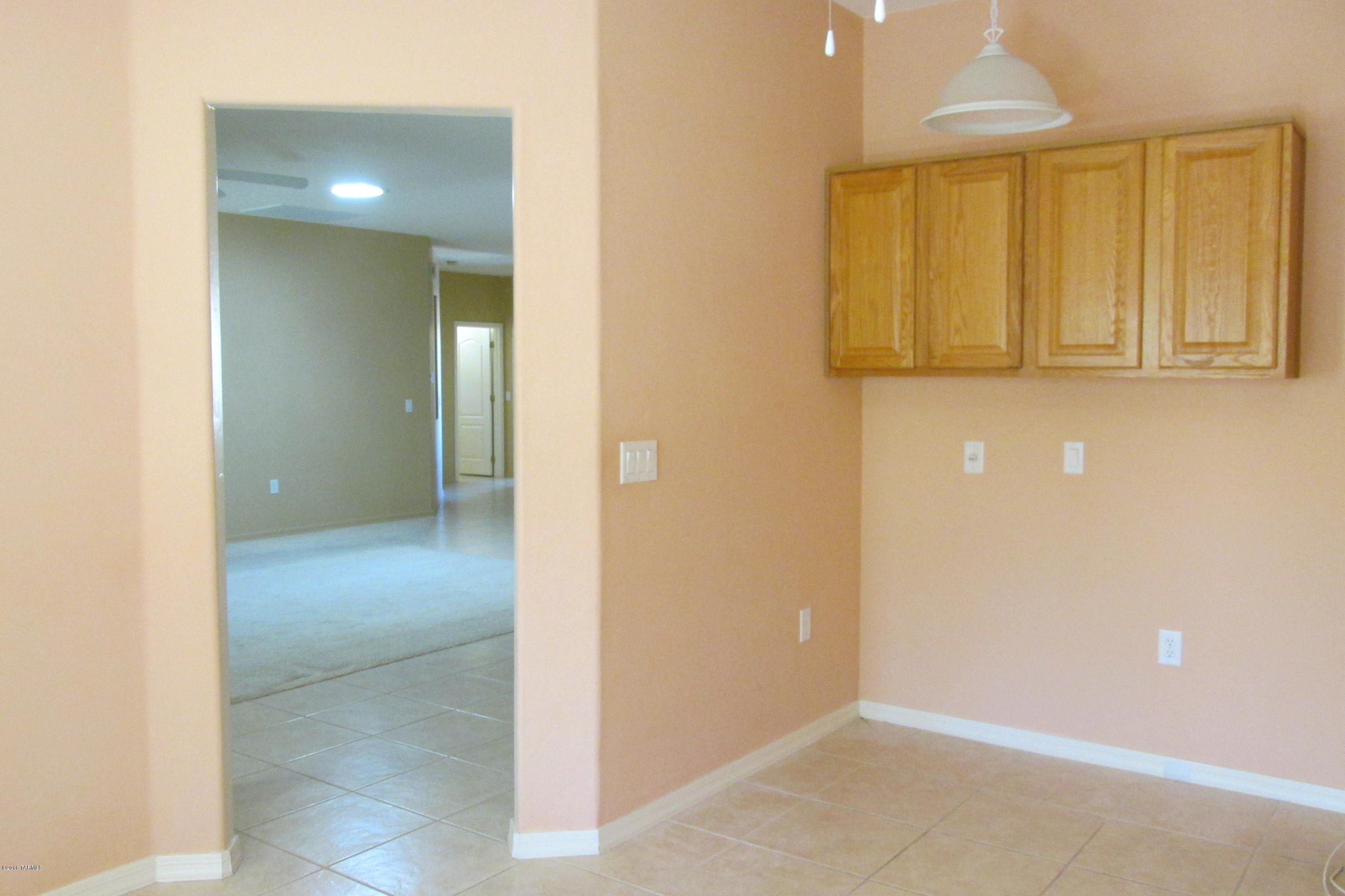 Las Campanas Village (1-111) - Residential