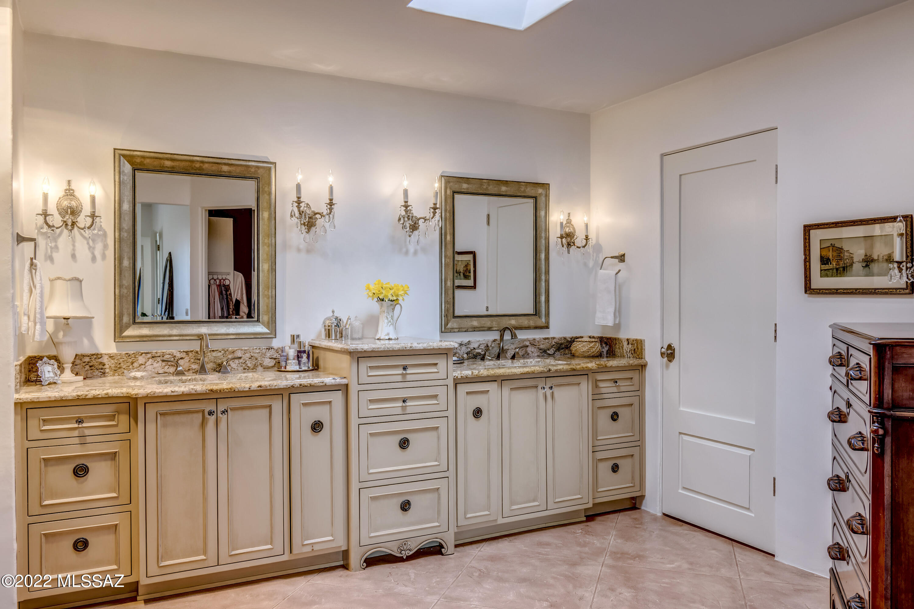 Casas Adobes Estates NO. 3-A - Residential