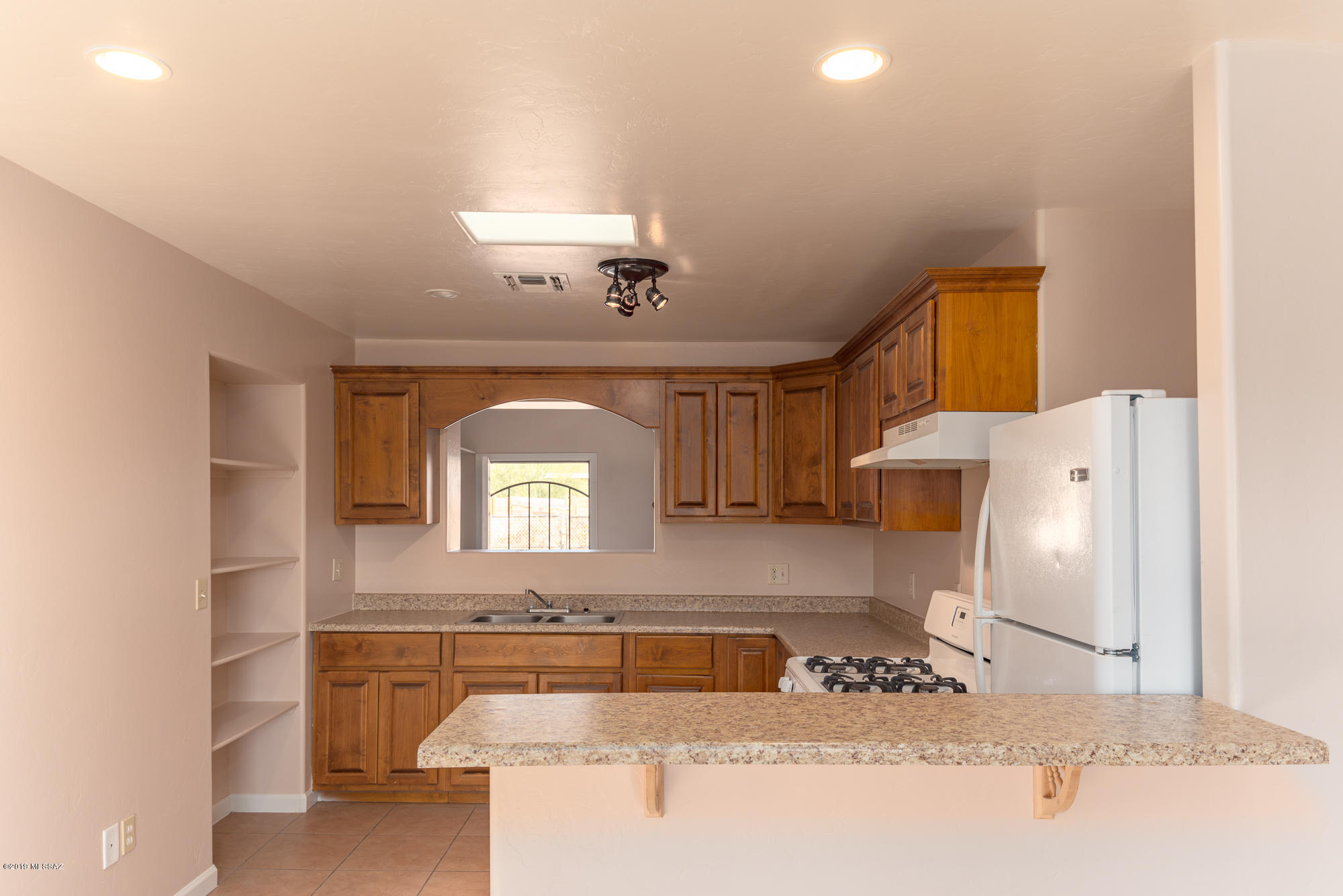 Mission Manor - Residential