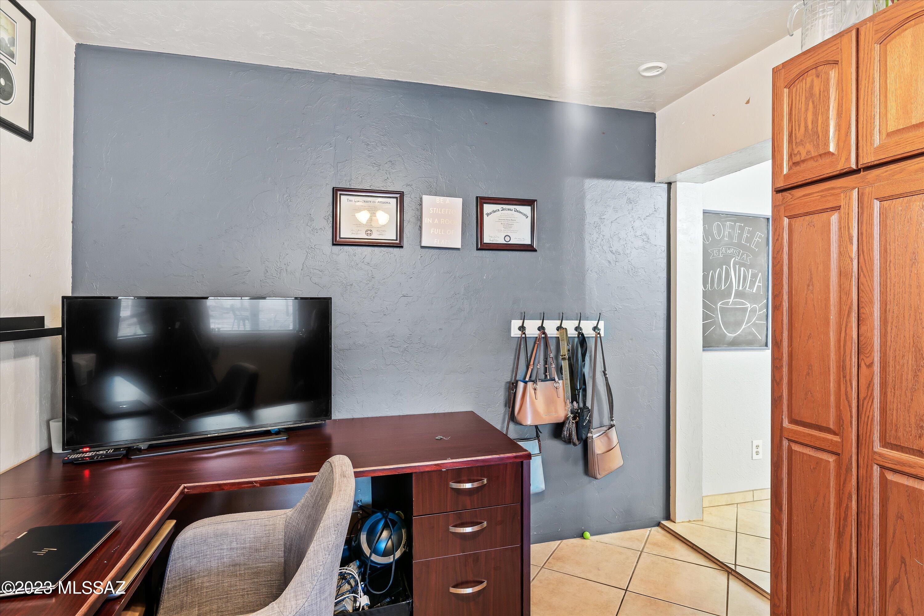 Verde Vista (101-122) - Residential