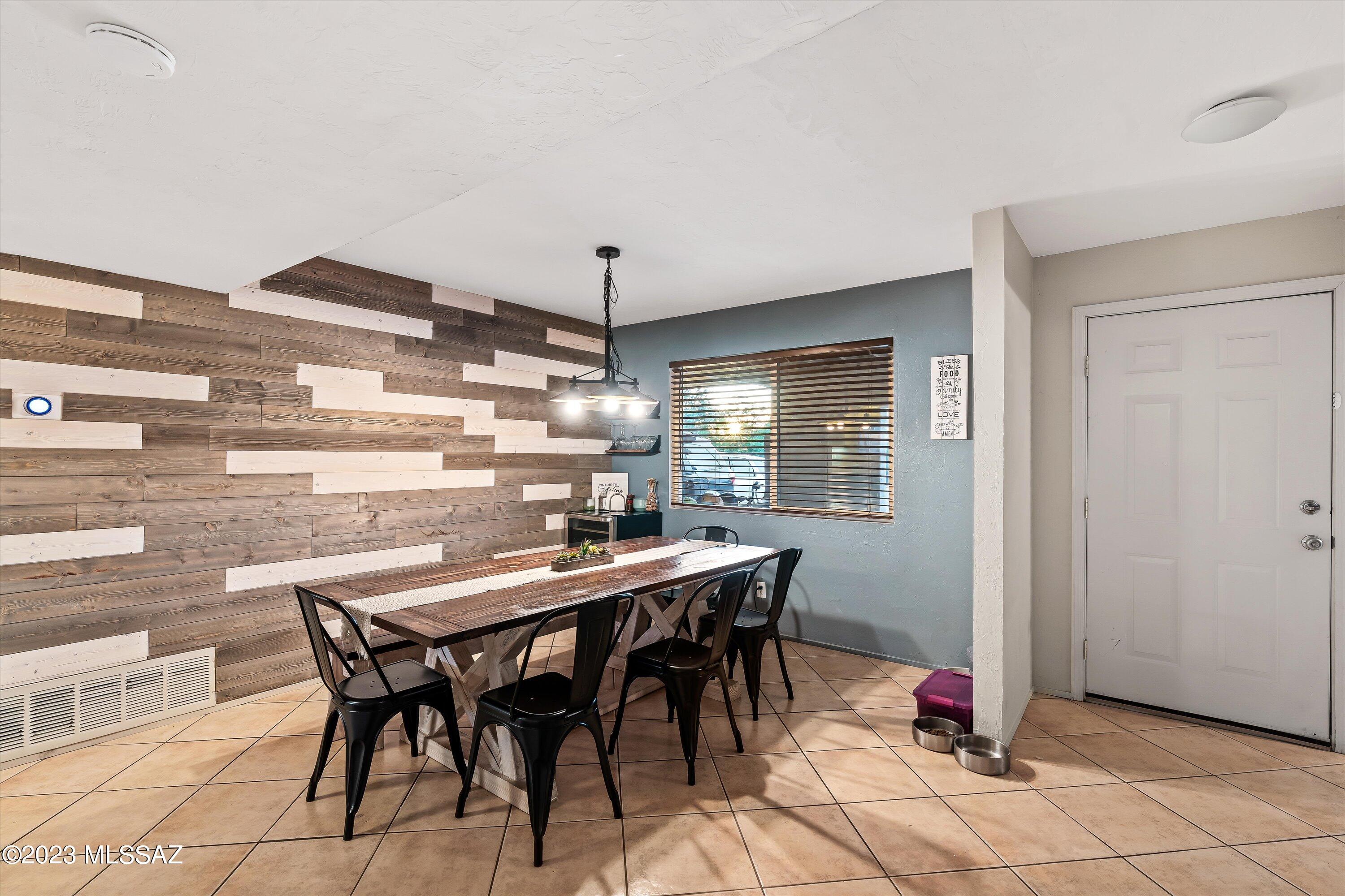 Verde Vista (101-122) - Residential