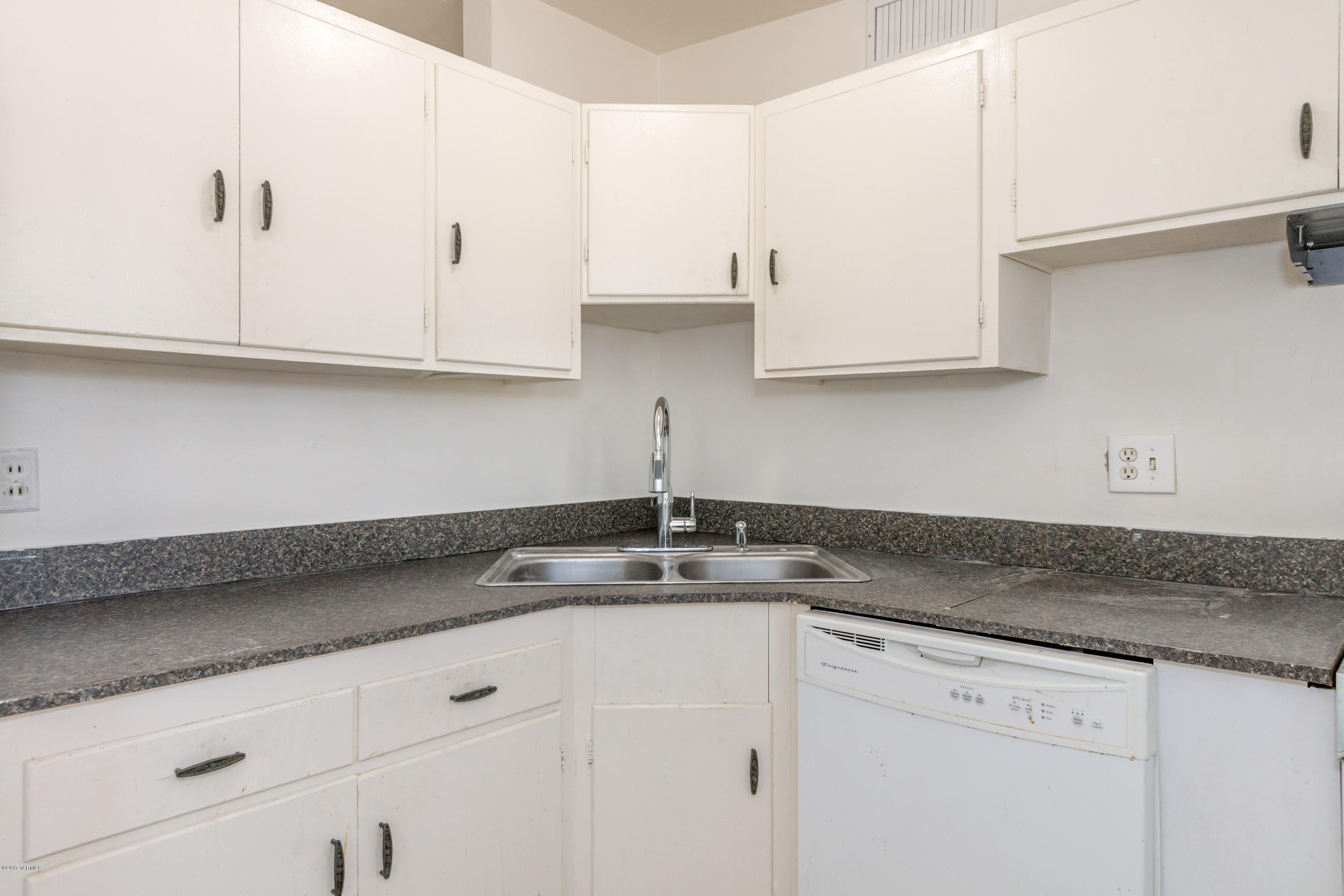 Mayfair Terrace - Residential