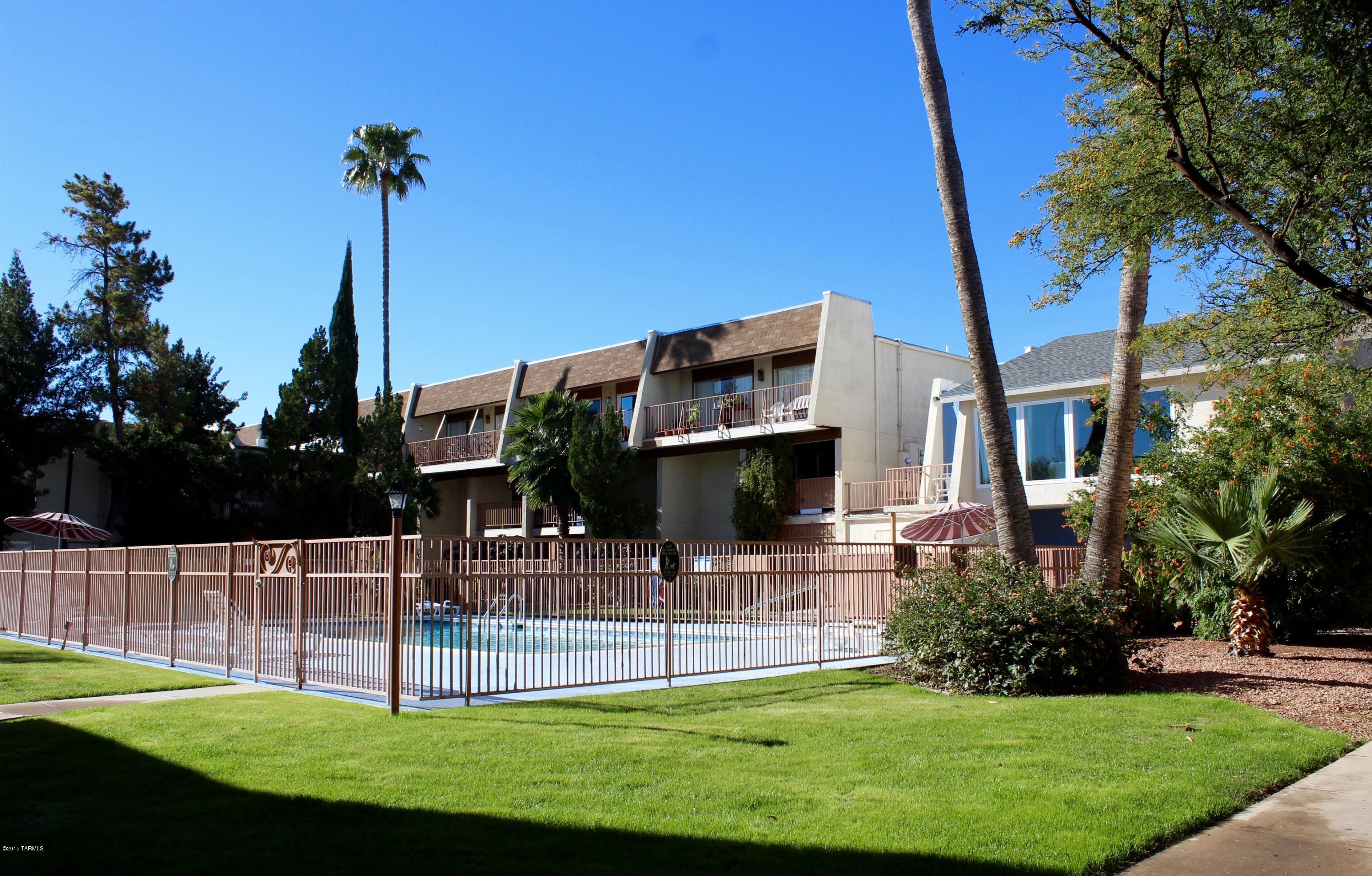 Las Colinas Condominiums - Residential