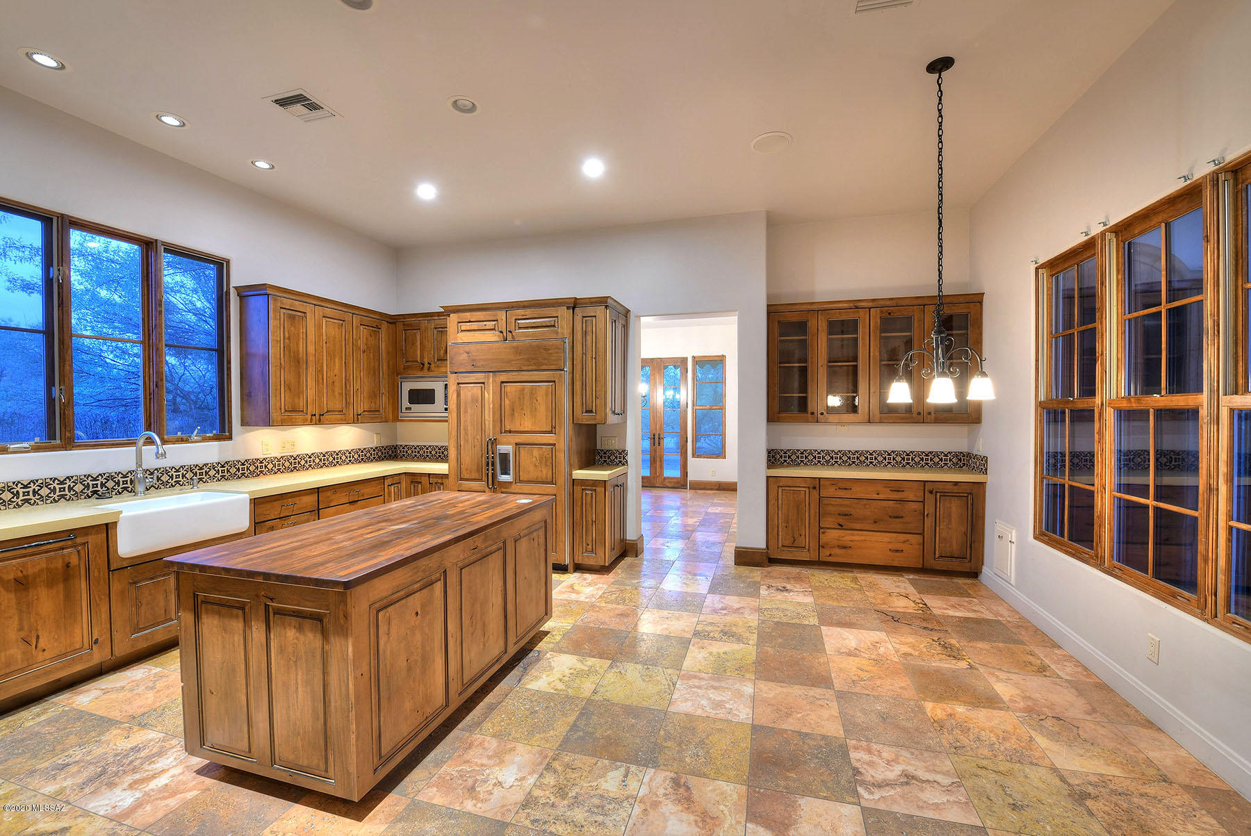 El Rancho Merlita (1-16) - Residential