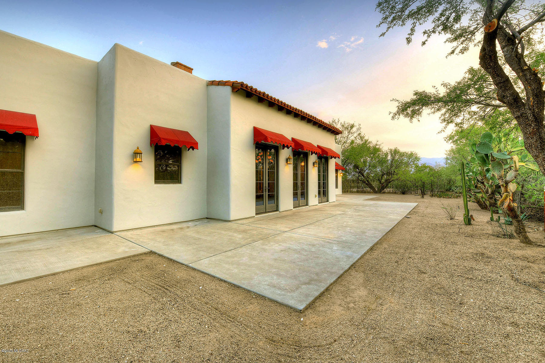 El Rancho Merlita (1-16) - Residential