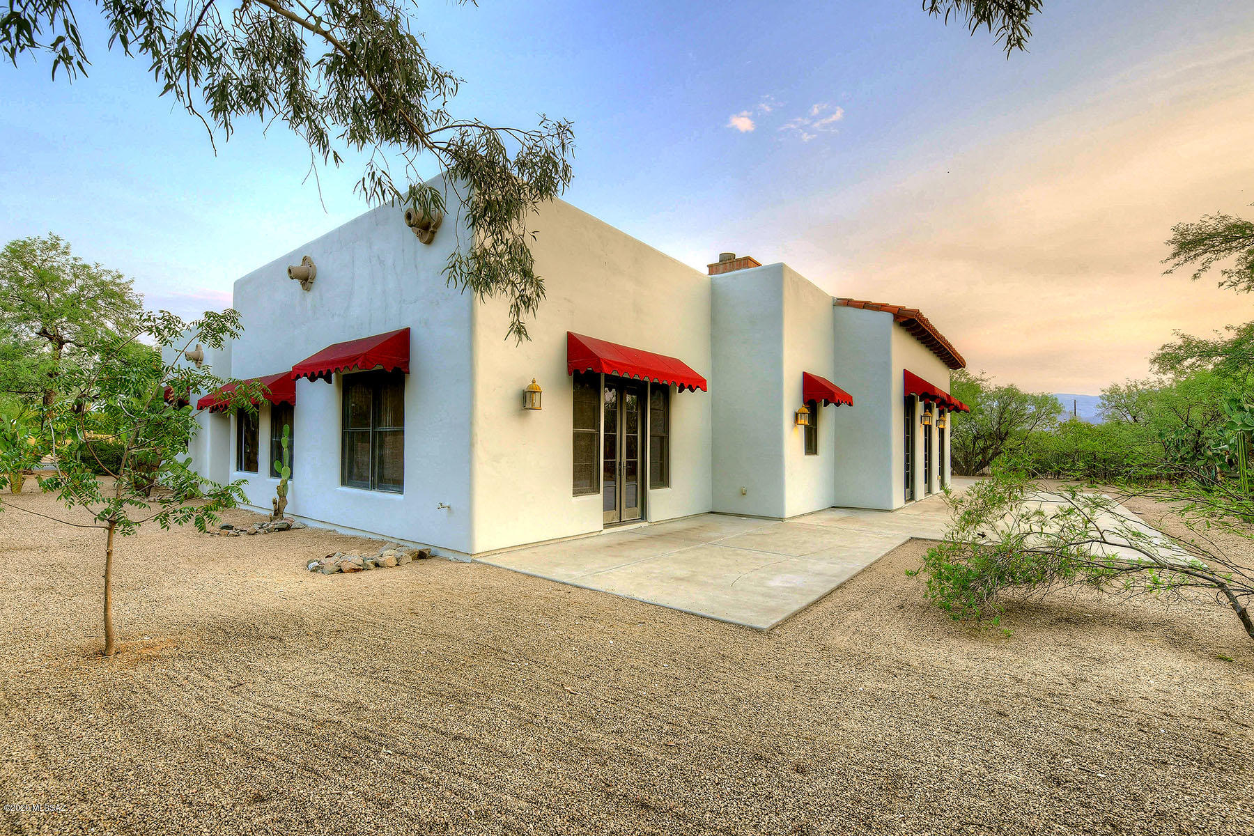 El Rancho Merlita (1-16) - Residential