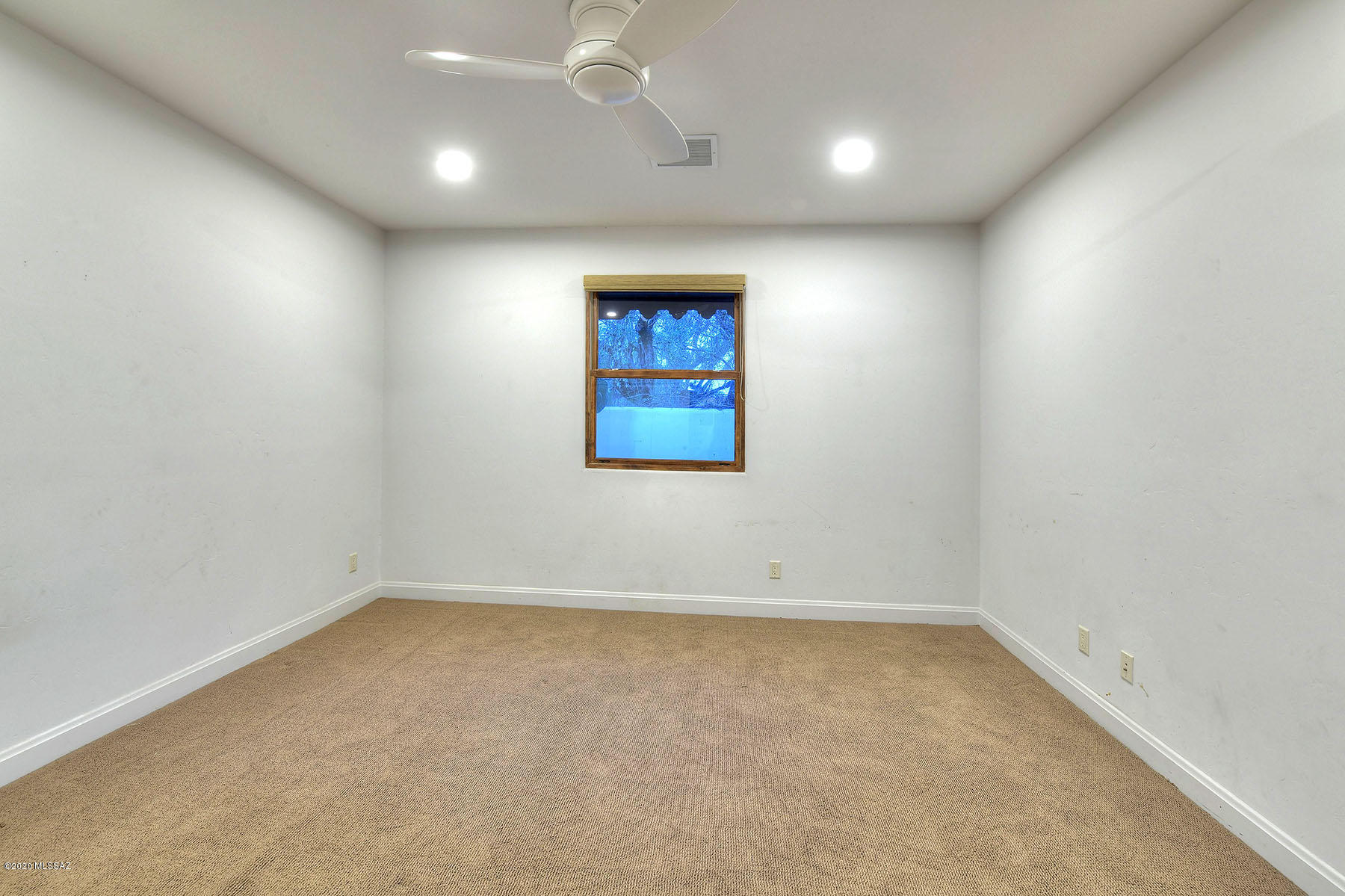 El Rancho Merlita (1-16) - Residential