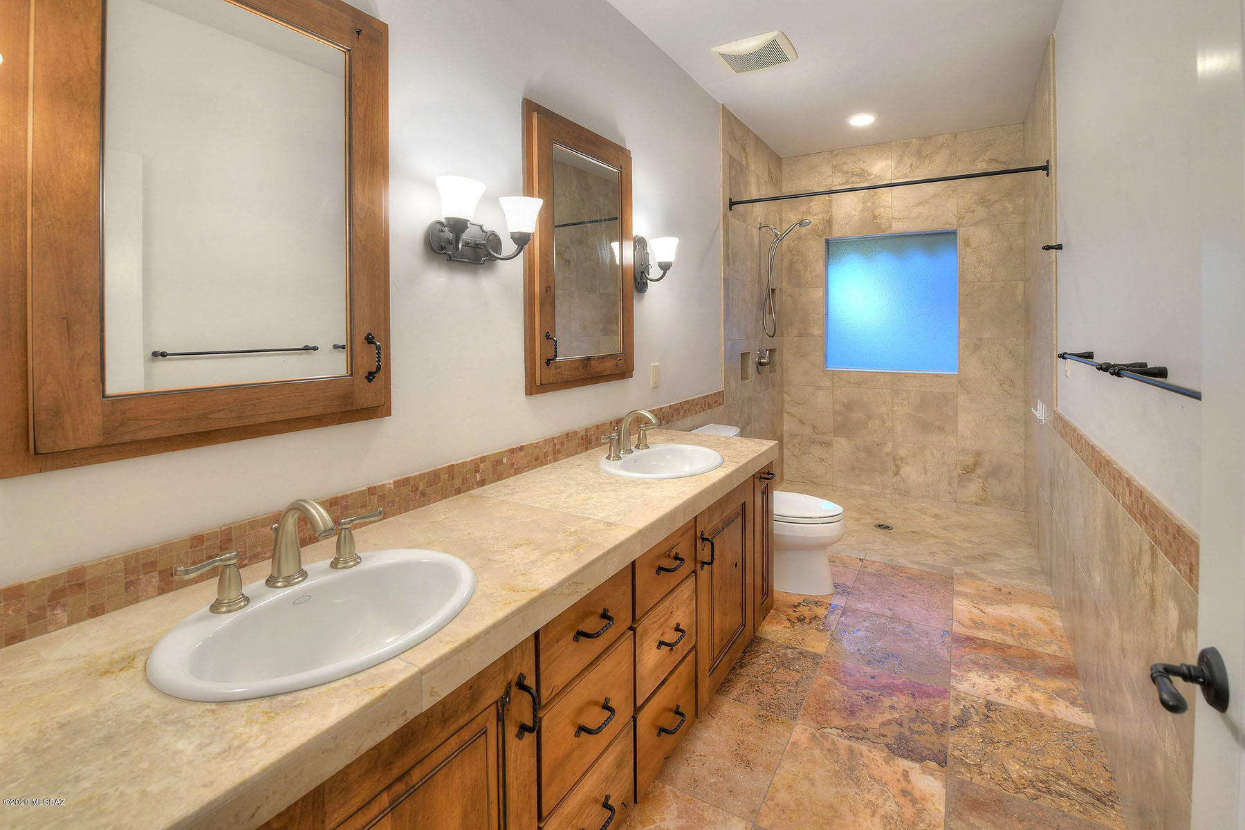 El Rancho Merlita (1-16) - Residential