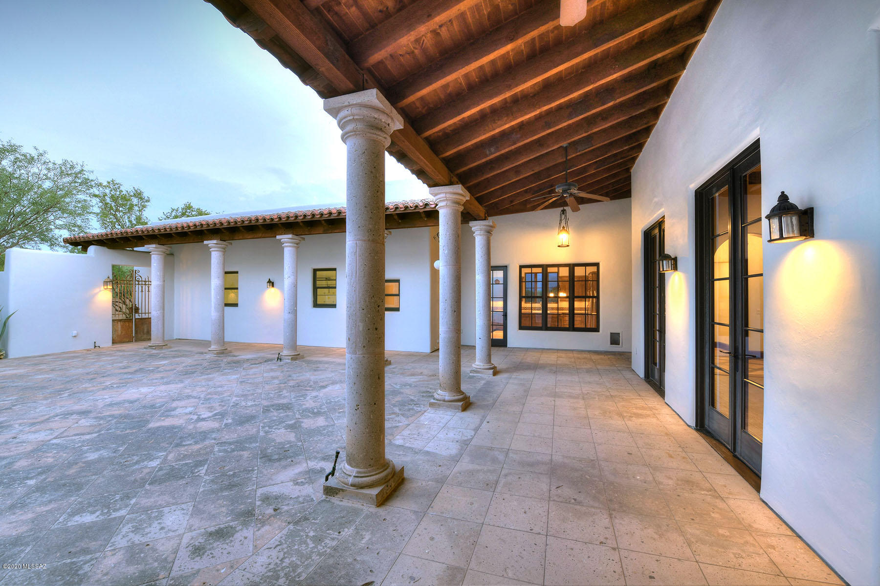 El Rancho Merlita (1-16) - Residential