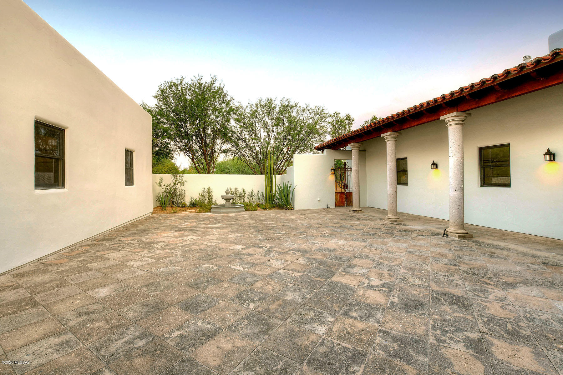 El Rancho Merlita (1-16) - Residential