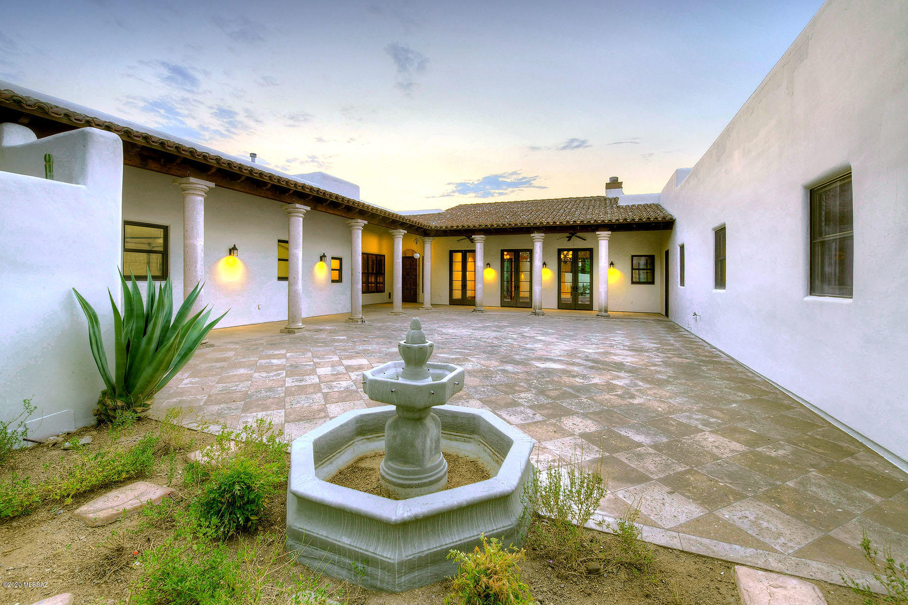 El Rancho Merlita (1-16) - Residential