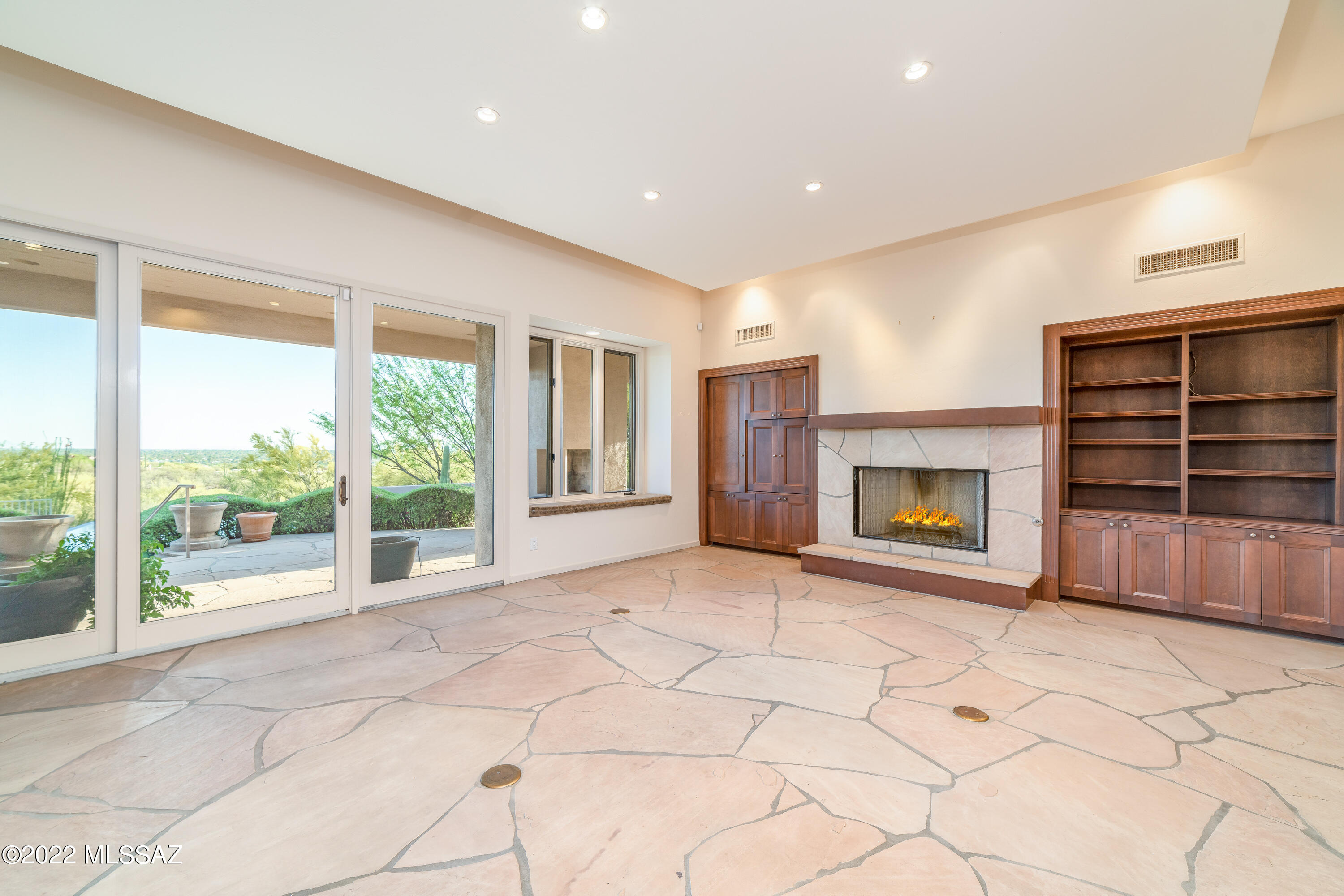 Catalina Foothills Estates NO. 10 (194-211) - Residential
