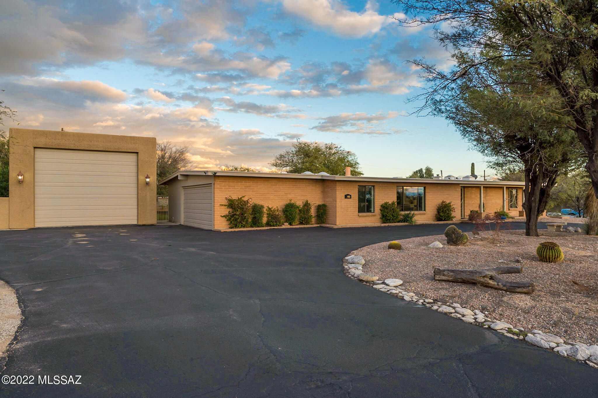 Indian Ridge Foothills (1-44) - Residential