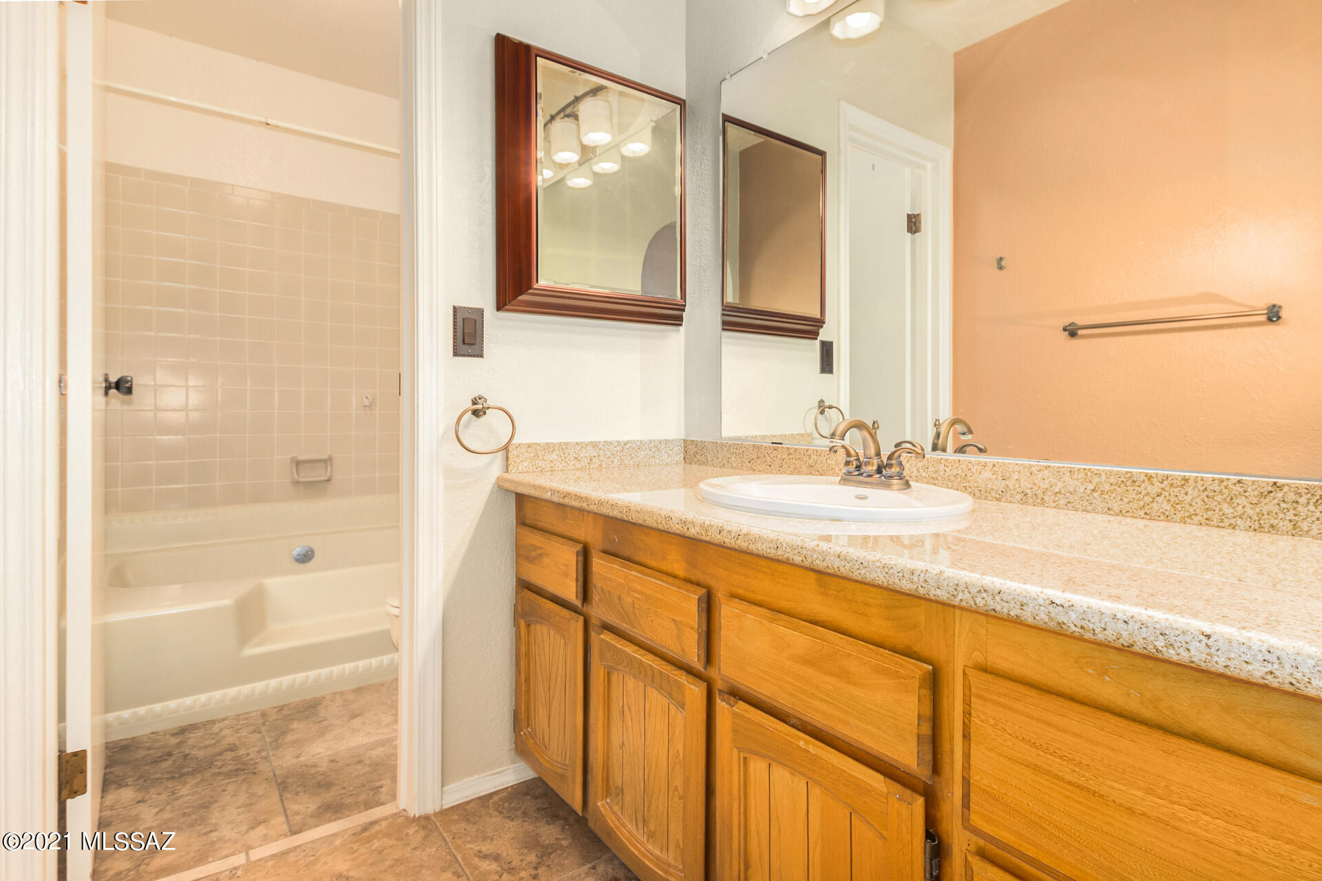 Santa Catalina Estates NO. 4 (1-180) - Residential Lease
