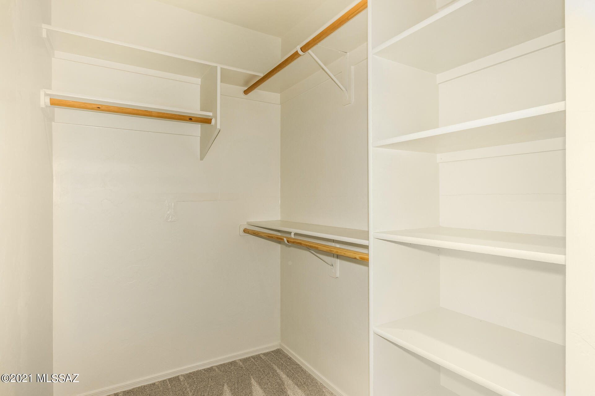 Santa Catalina Estates NO. 4 (1-180) - Residential Lease