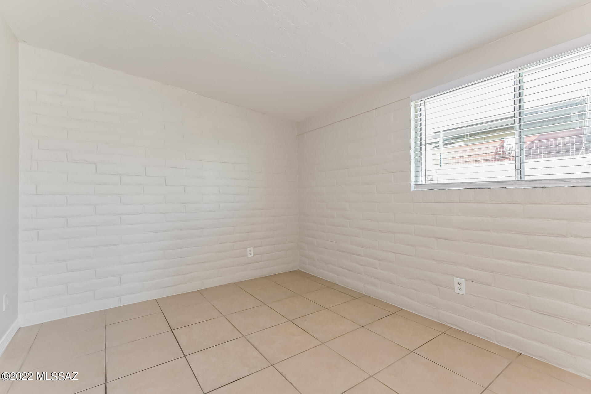 Stonegate (1-147) - Residential Lease