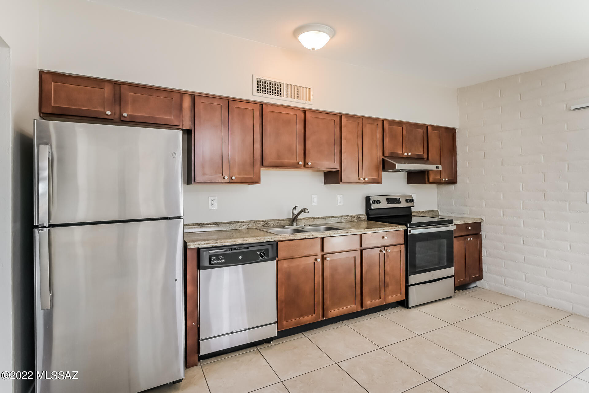 Stonegate (1-147) - Residential Lease